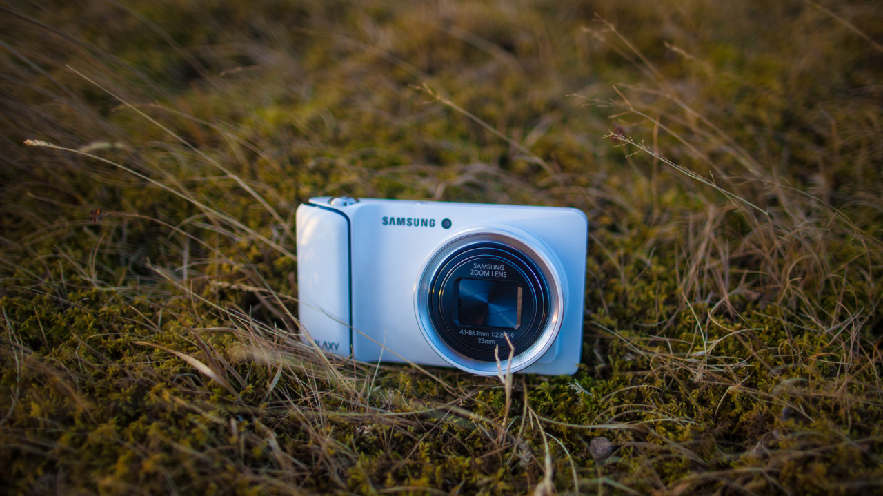 Обои объектив камеры, Точка-и-снимай камеры, камера, цифровой фотоаппарат, оптика камеры в разрешении 1280x720