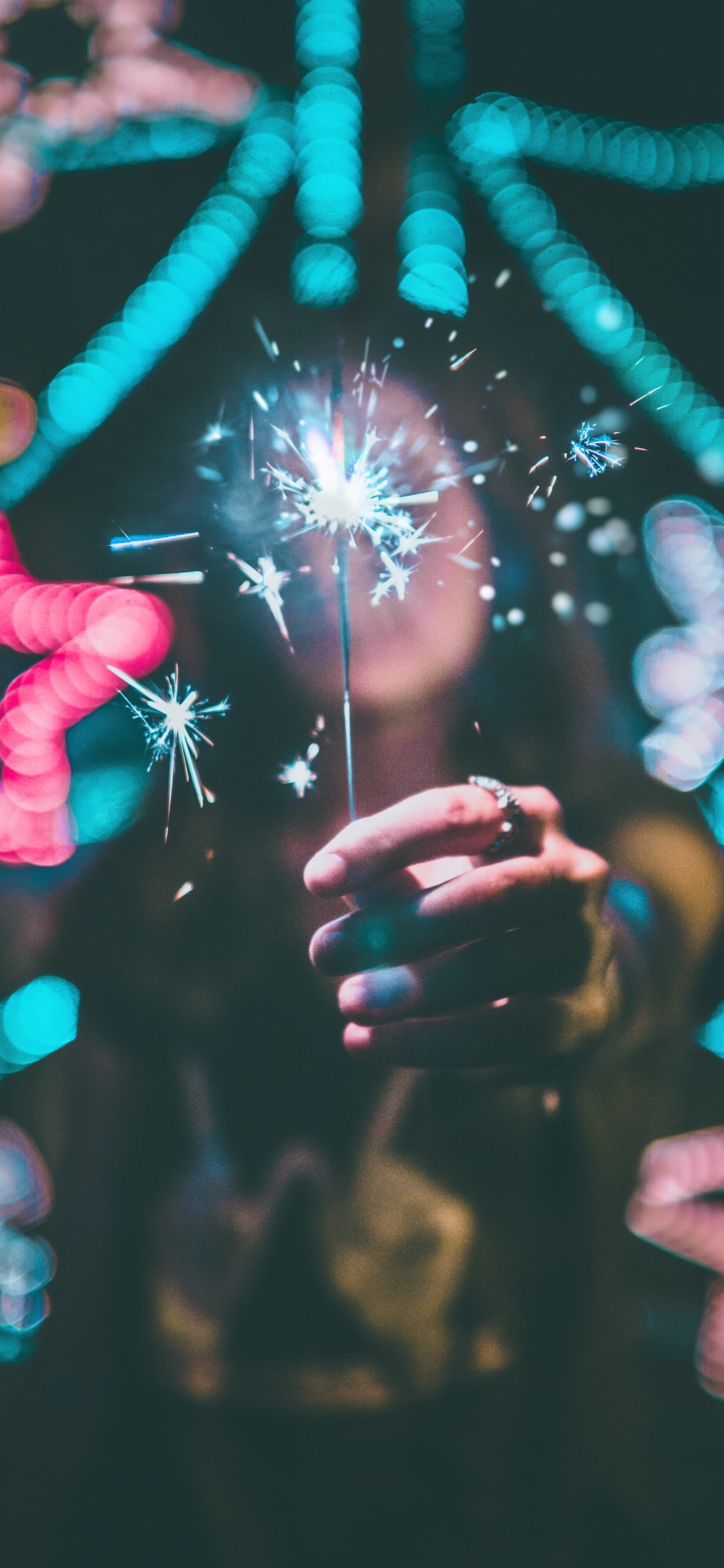 Обои свет, розовый, событие, палец, забава в разрешении 1242x2688