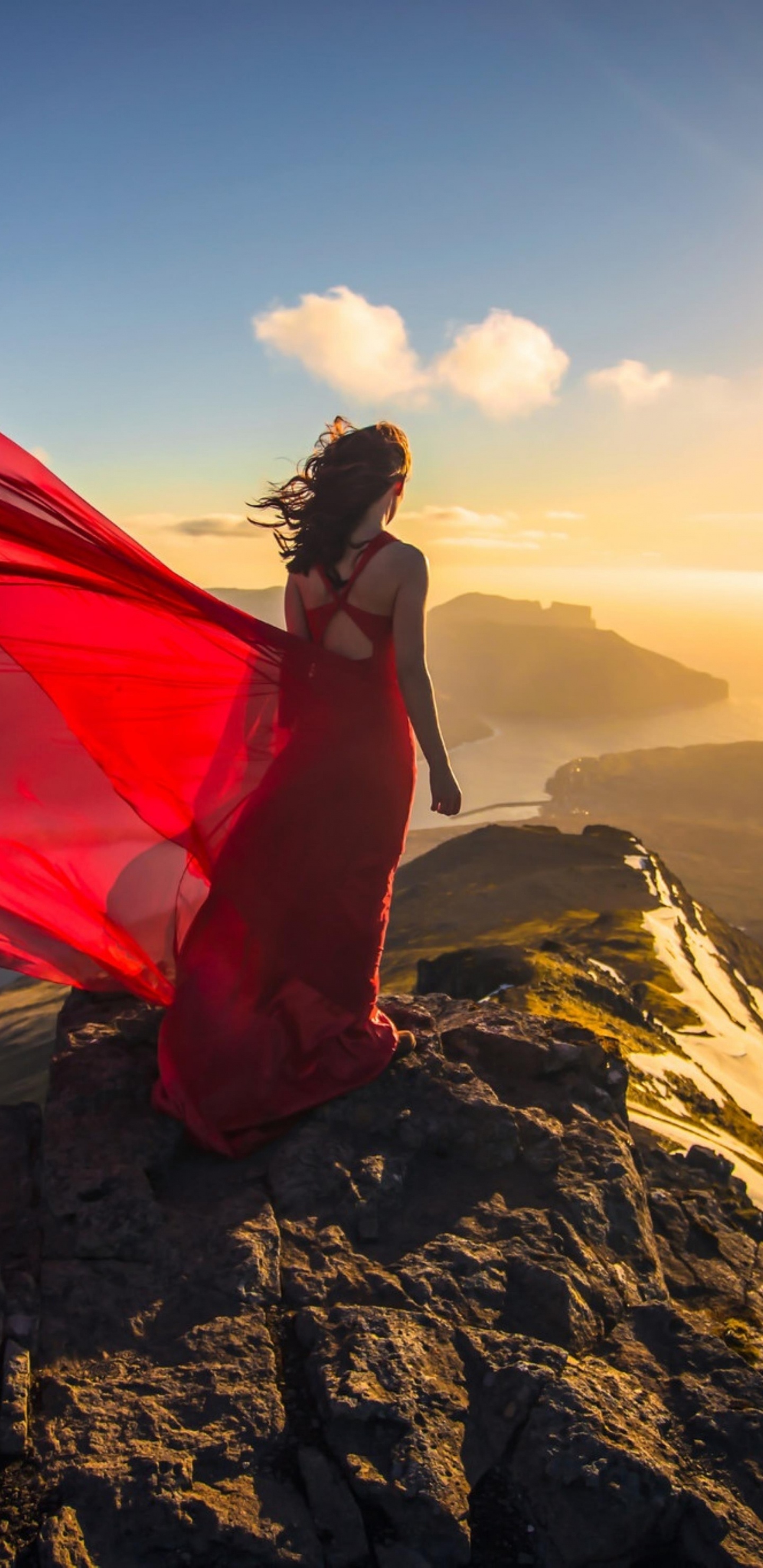 Обои Игорь Калинин, Питер Пирсон, твоя любовь повсюду, облако, Люди в природе в разрешении 1440x2960