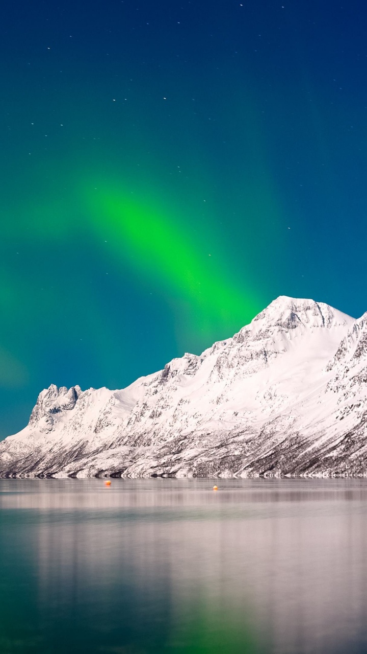 Обои Аврора, природа, фьорд, Арктика, пейзаж в разрешении 720x1280
