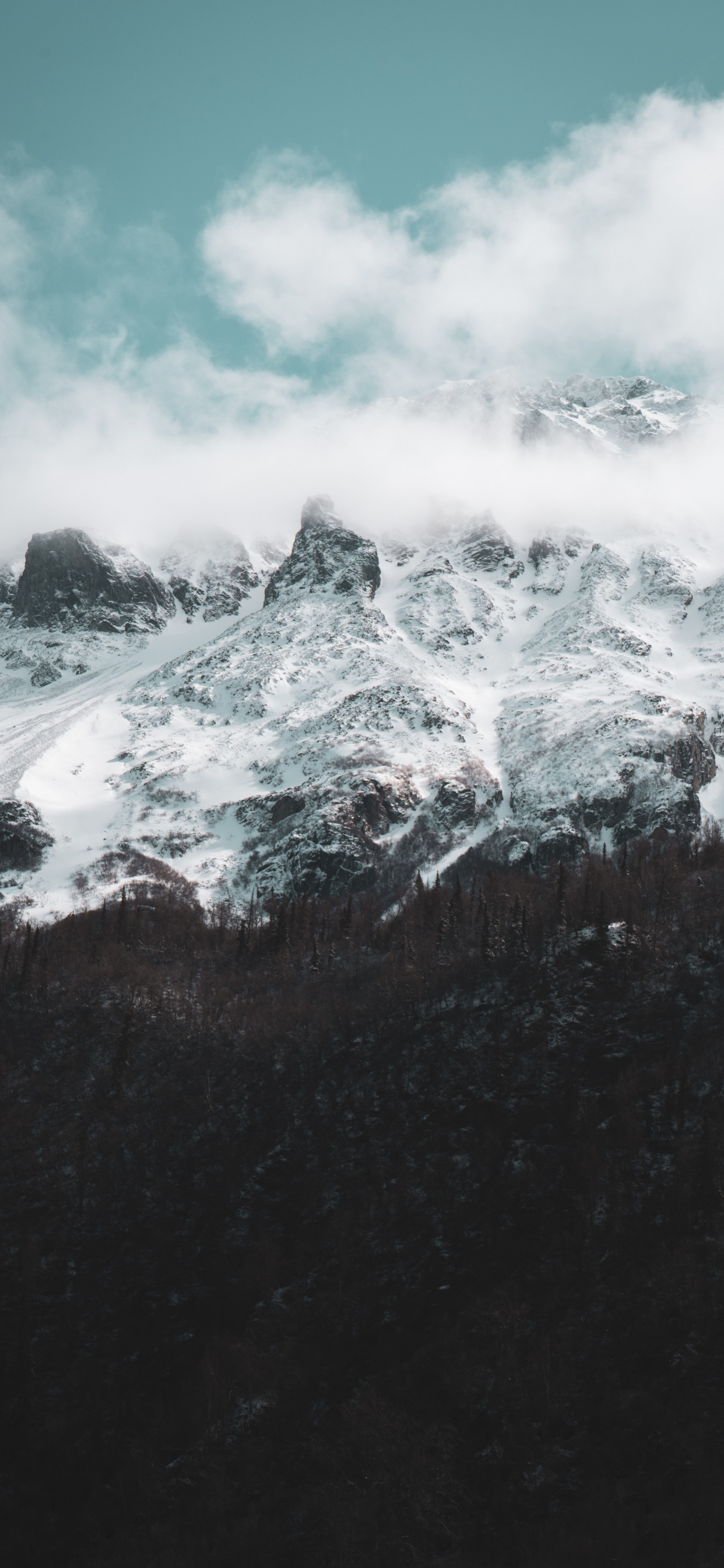 Обои гора, горный рельеф, облако, вода, волна в разрешении 1242x2688