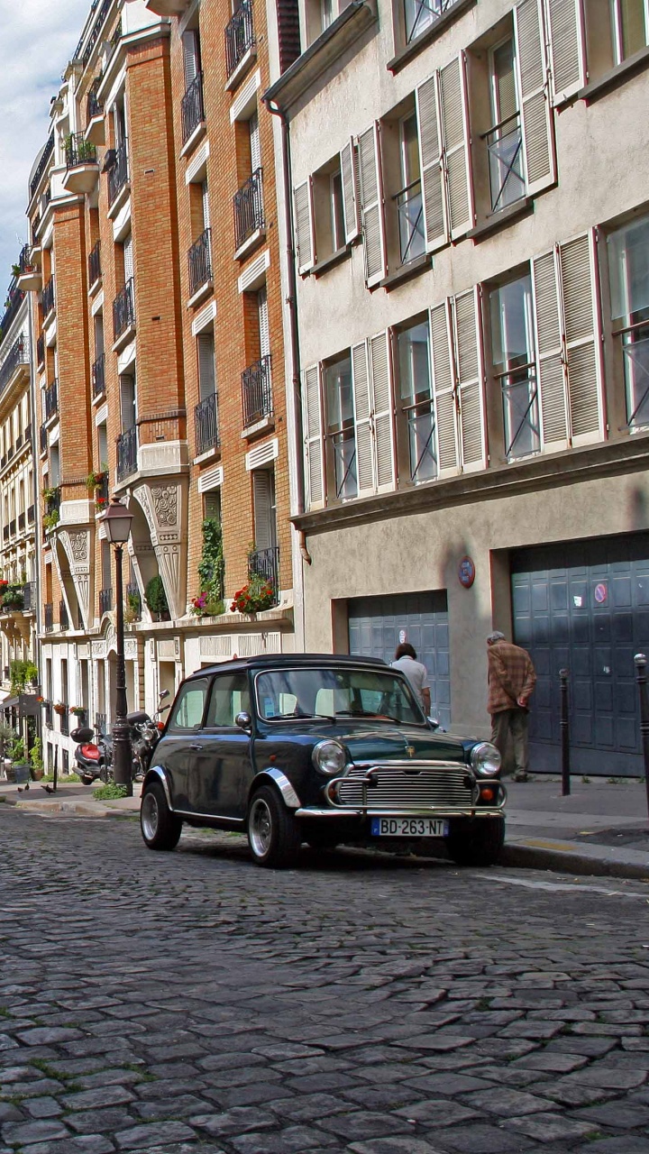 Обои Ле Марэ, улица, соседство, городок, дорога в разрешении 720x1280