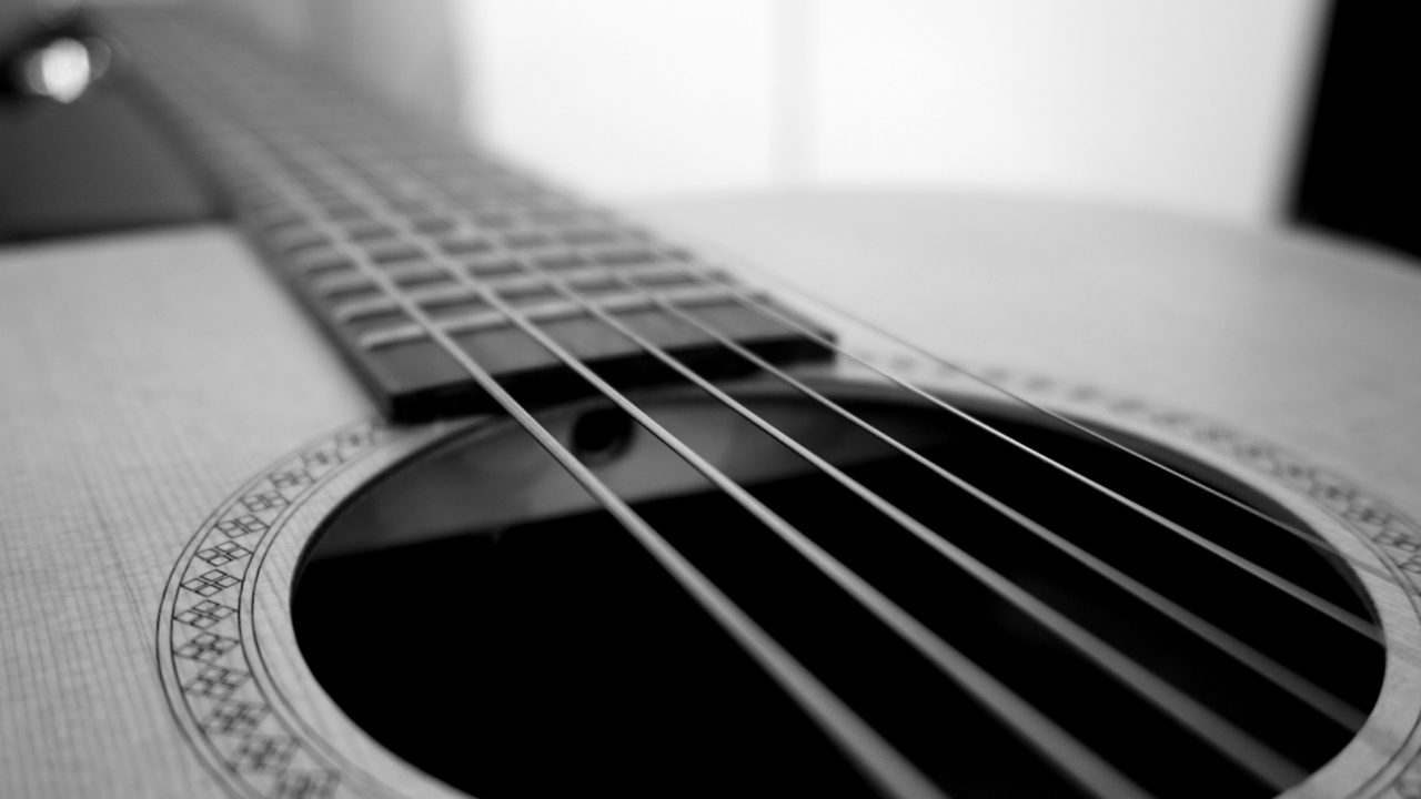 Обои акустическая гитара, басгитара, гитара, электрогитара, струнный инструмент в разрешении 1280x720