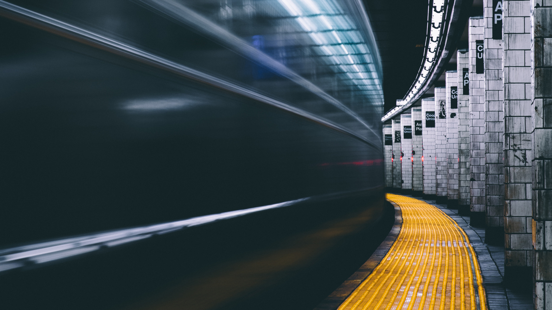 Обои инфраструктура, желтый, архитектура, транспорт, городской район в разрешении 1920x1080