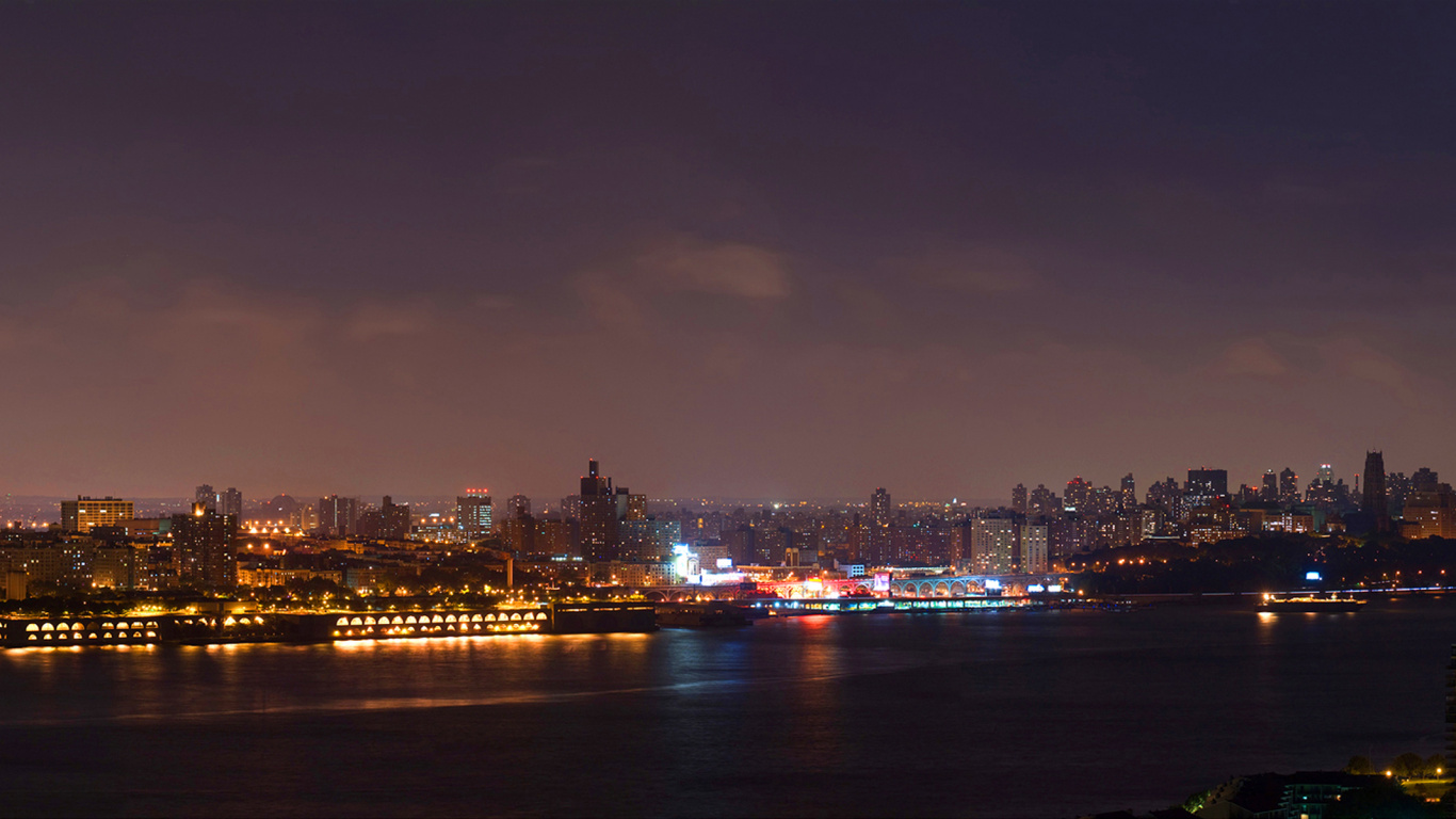 Обои городской пейзаж, ночь, город, линия горизонта, городской район в разрешении 1366x768