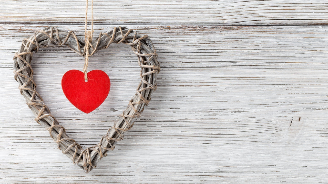 Обои сердце, любовь, древесина, прут, День Святого Валентина в разрешении 1280x720
