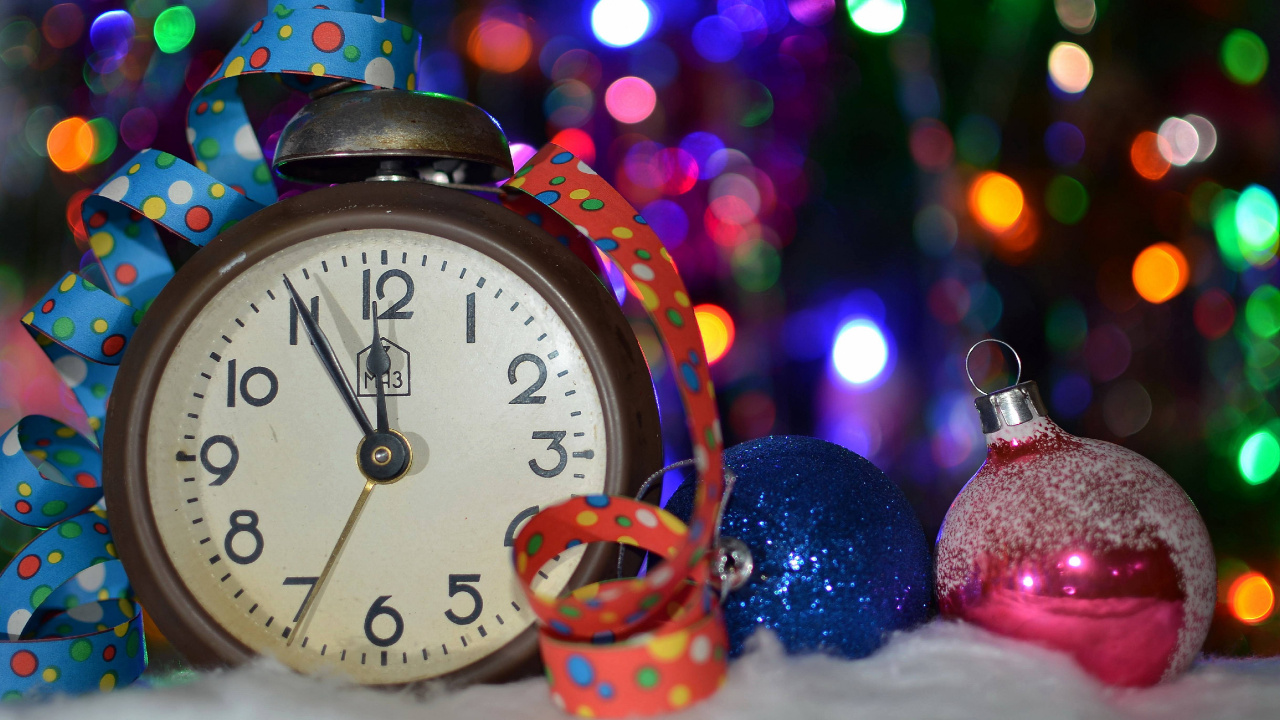 Обои Рождественские огни, рождественский орнамент, Рождественский день, Новый год, Рождественские украшения в разрешении 1280x720