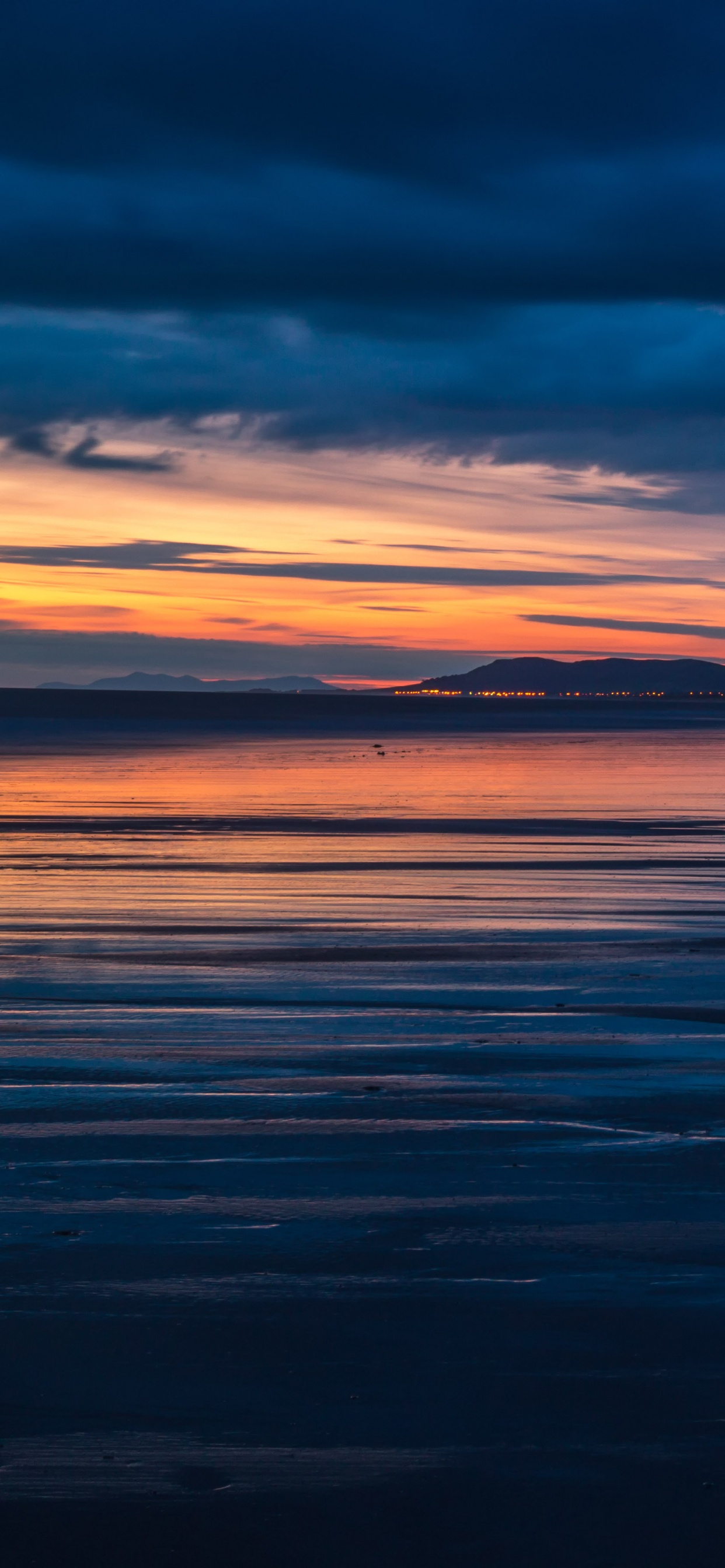 Обои горизонт, закат, море, синий, вода в разрешении 1242x2688