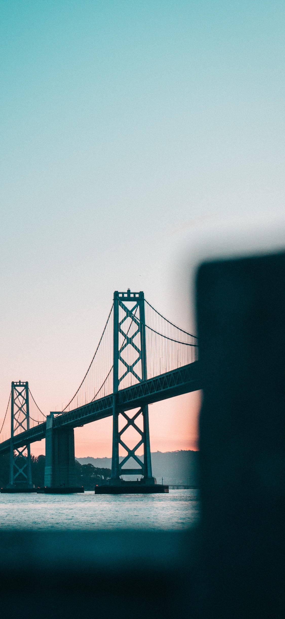 Обои Сан-Франциско-Окленд Бэй-Бридж, спокойный, мост, небо, синий в разрешении 1125x2436