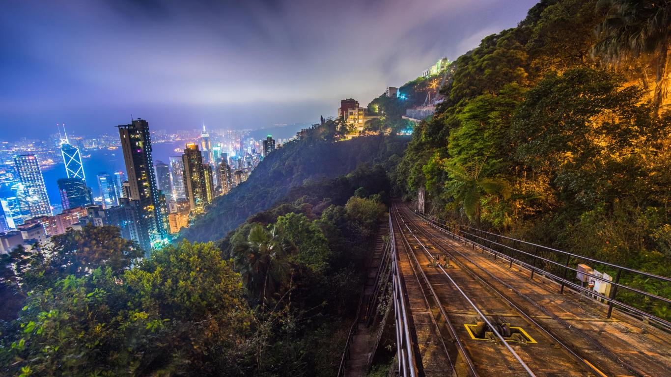 Обои городской пейзаж, природа, город, городской район, транспорт в разрешении 1366x768