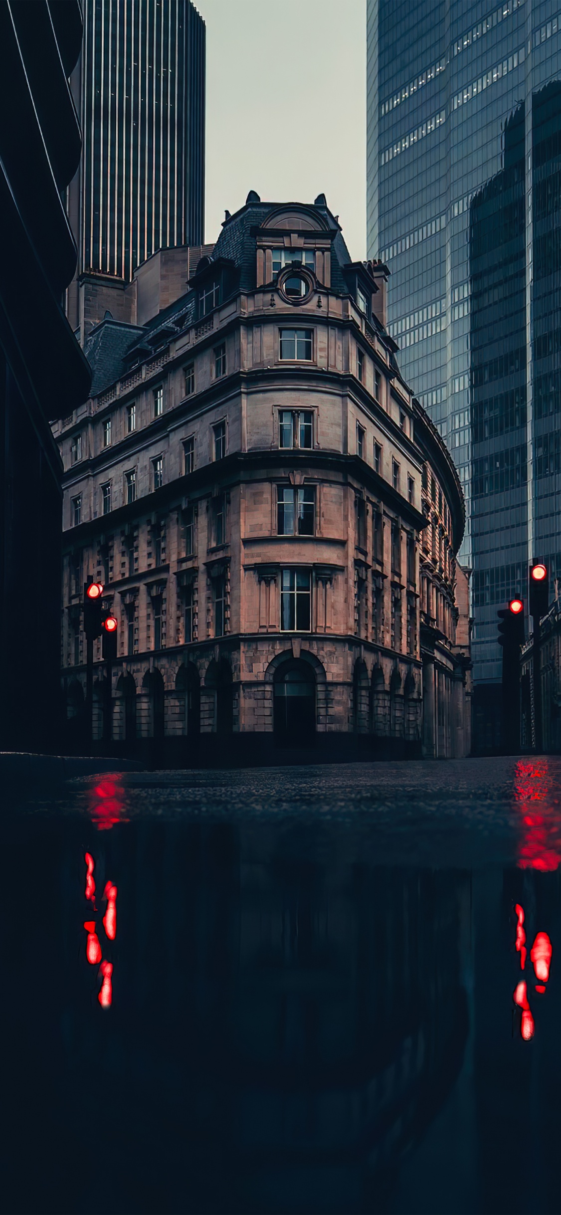 Обои отражение, Лондон, небоскреб, архитектура, метрополия в разрешении 1125x2436