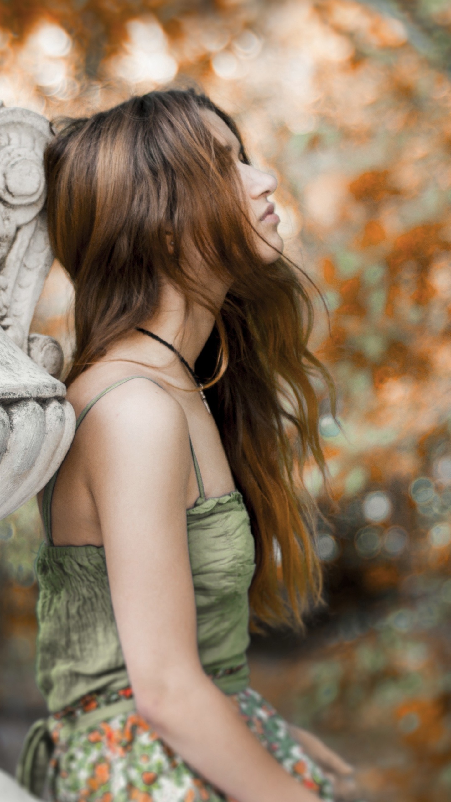 Обои девушка, Славик Погосов, ютуб, одежда, голова в разрешении 1440x2560