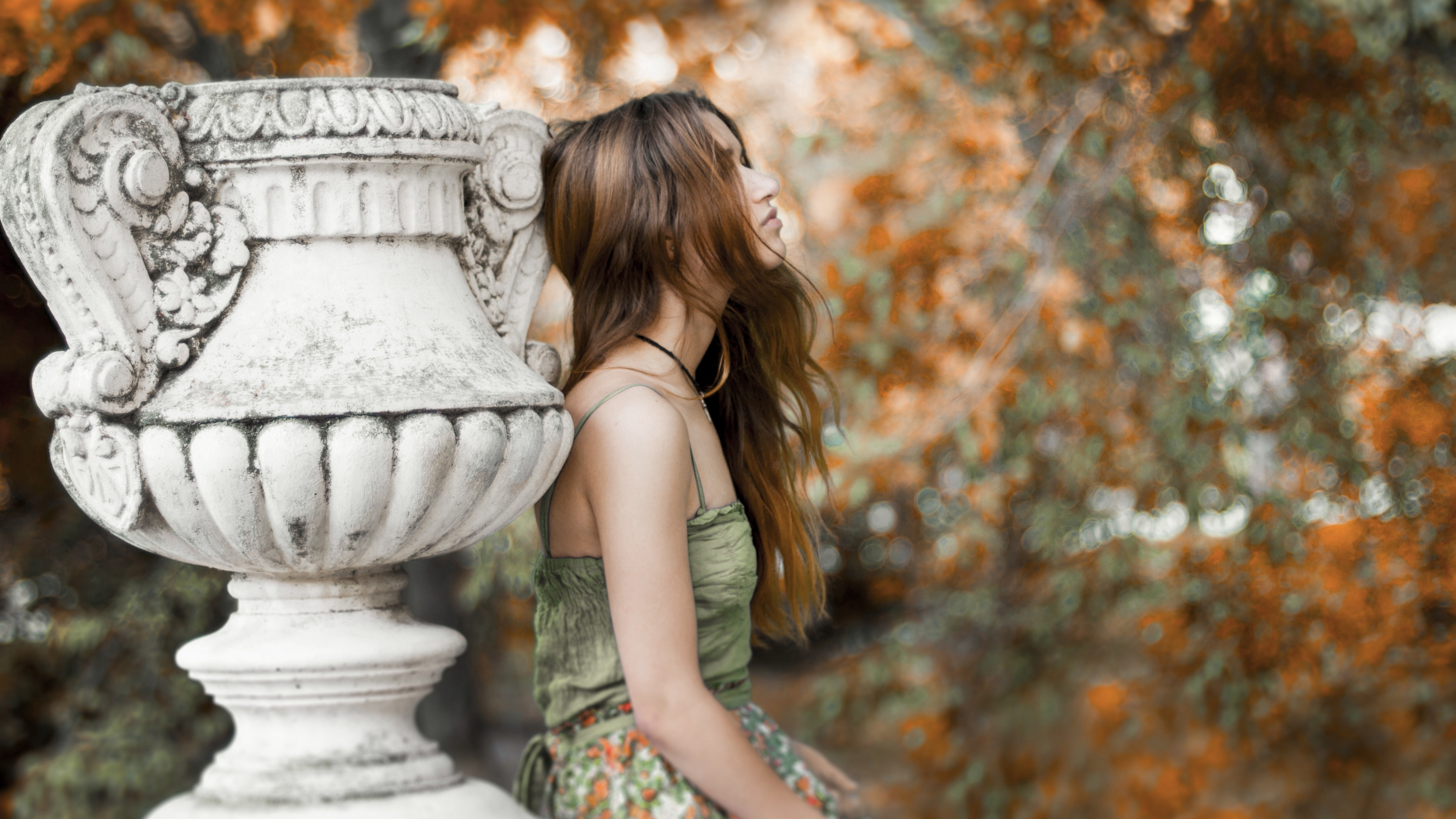 Обои девушка, Славик Погосов, ютуб, одежда, голова в разрешении 3840x2160