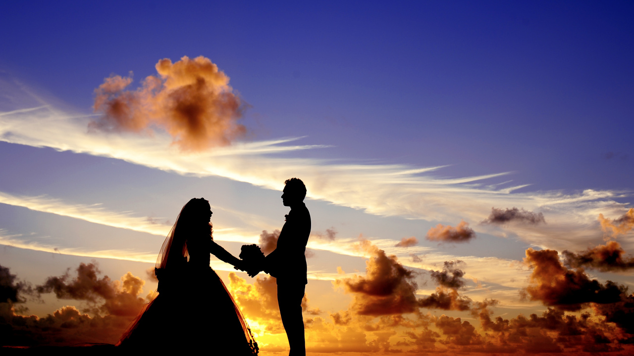 Обои роман, Люди в природе, облако, Счастлив, любовь в разрешении 1280x720