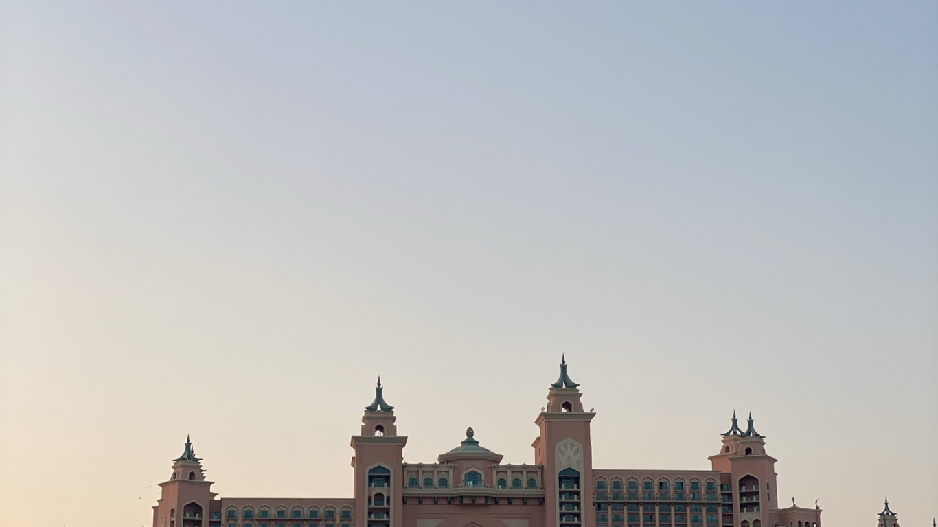 Обои Дубай, Атлантис Палм, отель Atlantis, Бурдж Аль араб, Пальма Джумейра монорельс в разрешении 1366x768