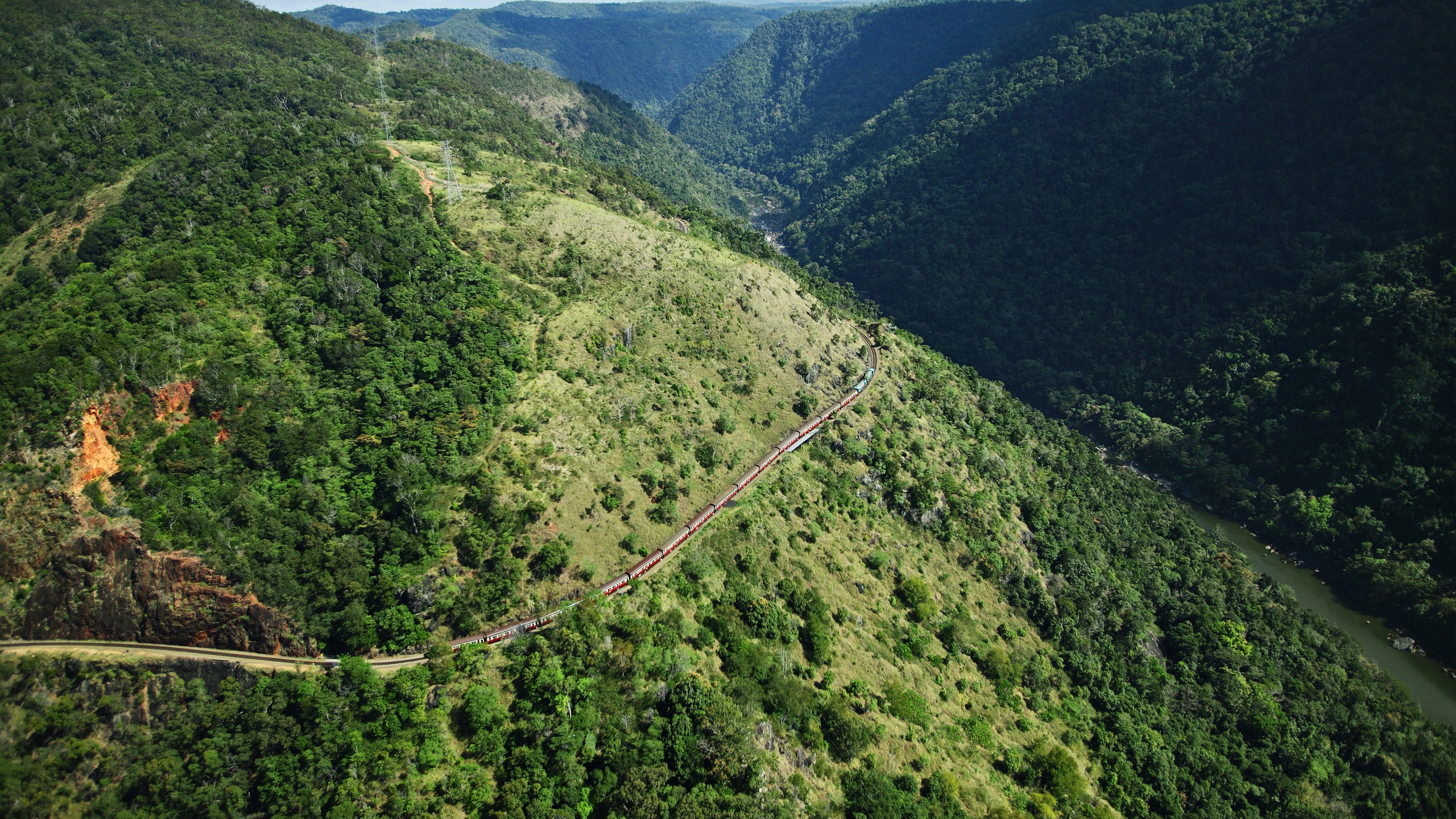 Обои растительность, нагорье, горная станция, природный заповедник, откос в разрешении 2560x1440