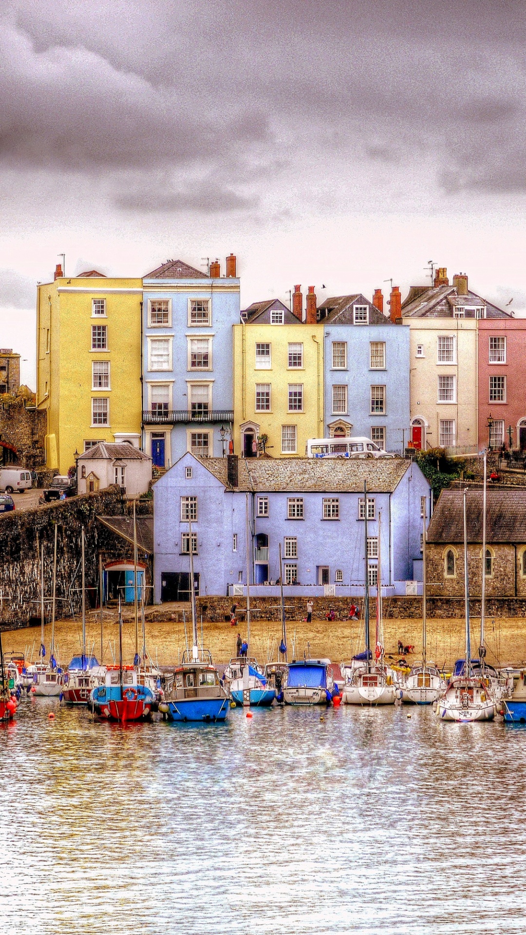 Обои город, гавань, вода, городок, водный путь в разрешении 1080x1920