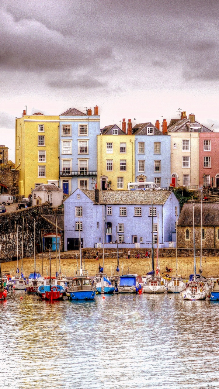 Обои город, гавань, вода, городок, водный путь в разрешении 720x1280