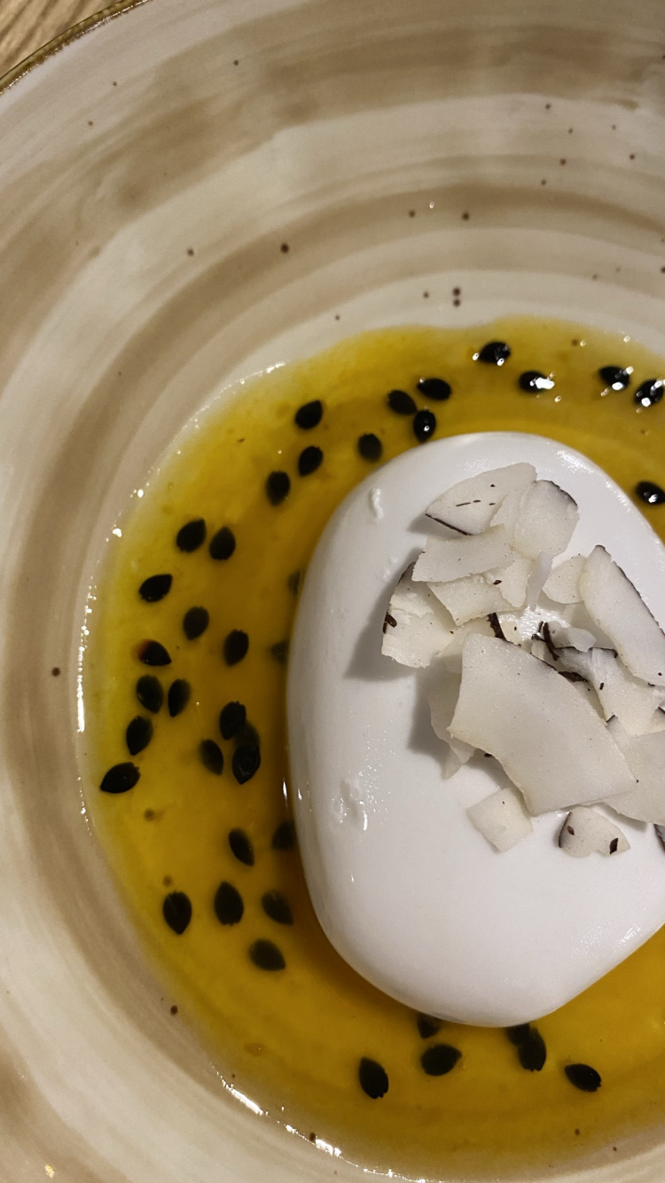 Обои жидкость, желтый, жидкий, serveware, посуда в разрешении 750x1334