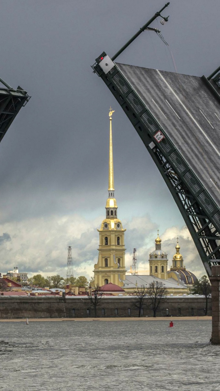 Обои подъемный мост, разводной мост, мост, Гирдерский мост, небоскреб в разрешении 720x1280