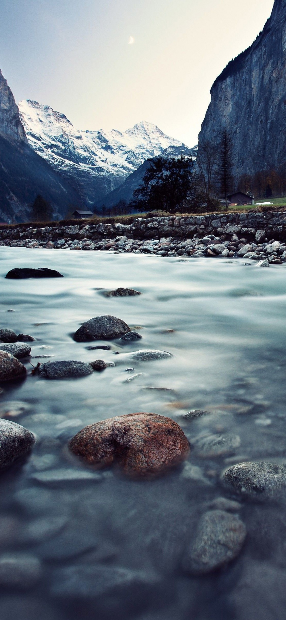 Обои водоем, природный ландшафт, природа, горный рельеф, гора в разрешении 1125x2436