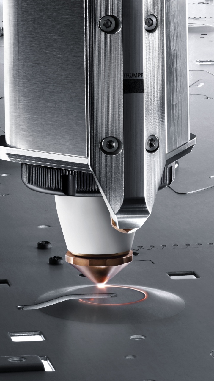 Обои высокая технология, технологии, угол, металл, свет в разрешении 720x1280