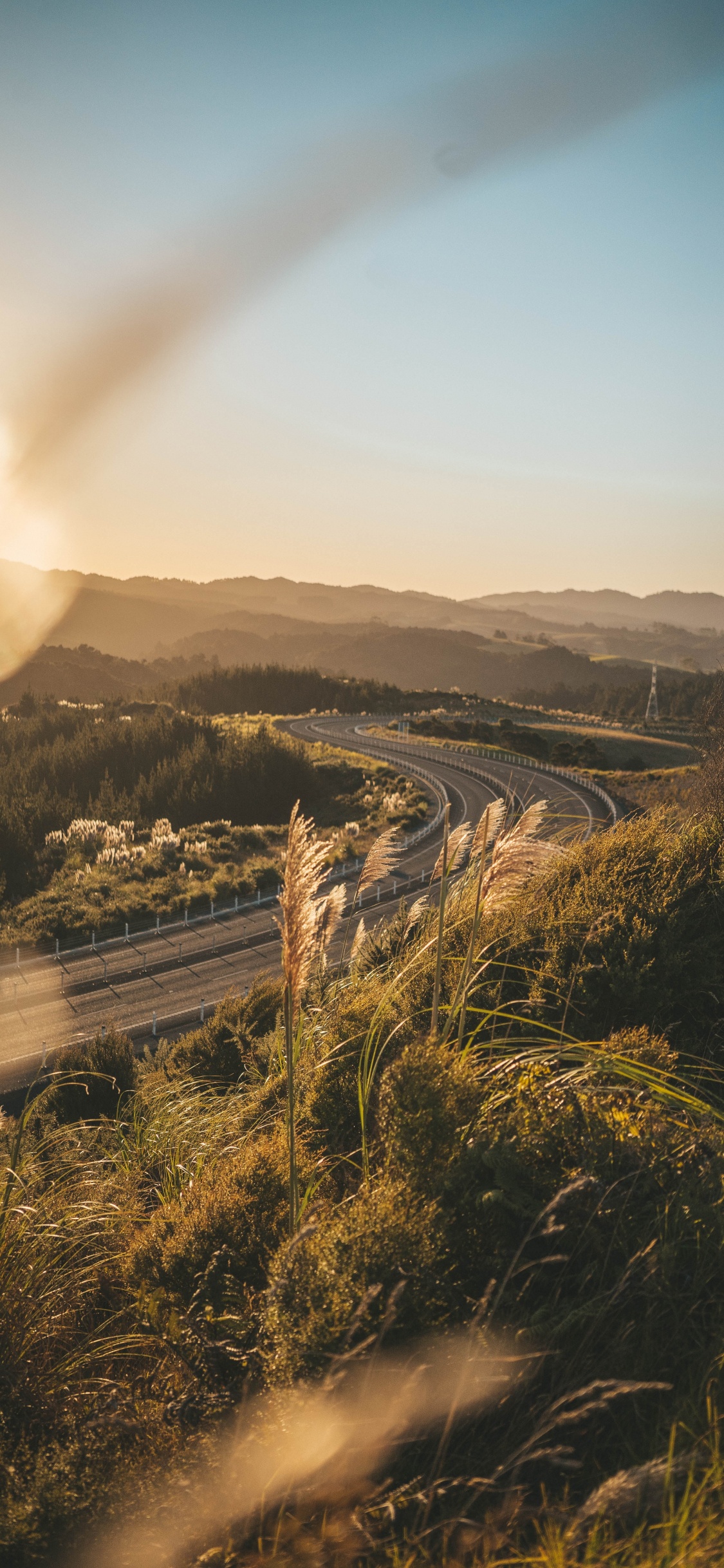 Обои природа, солнечный свет, свет, природный ландшафт, облако в разрешении 1125x2436