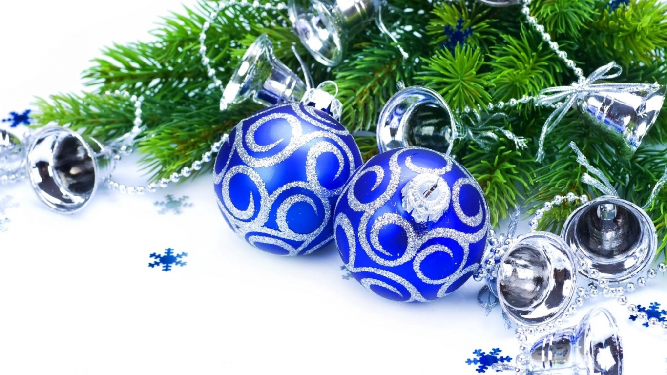 Обои Рождественский день, Рождественские украшения, рождественский орнамент, синий, Рождество в разрешении 1366x768