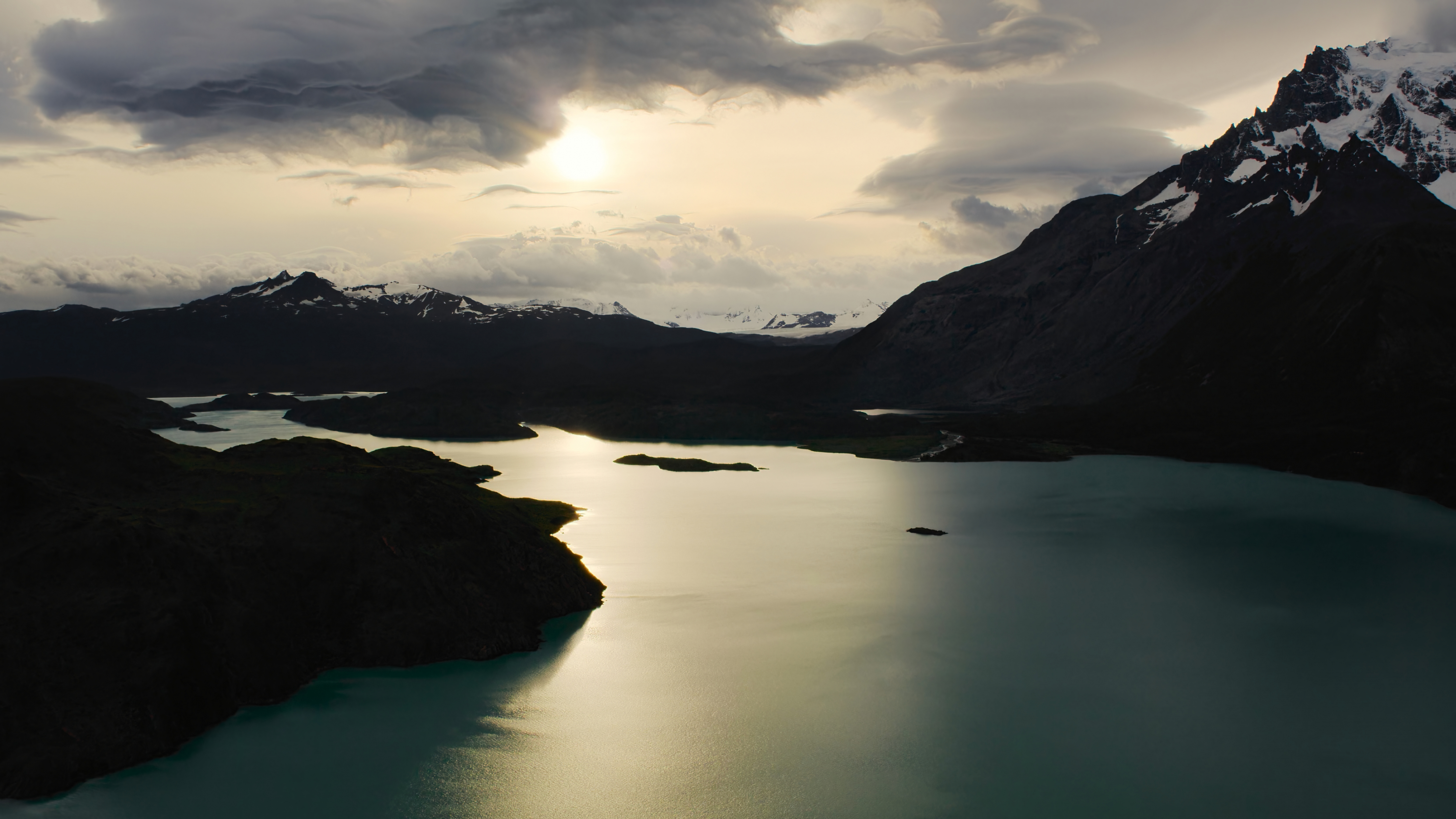 Обои iMac Pro, Эпл, Apple МасВоок Pro в разрешении 7680x4320