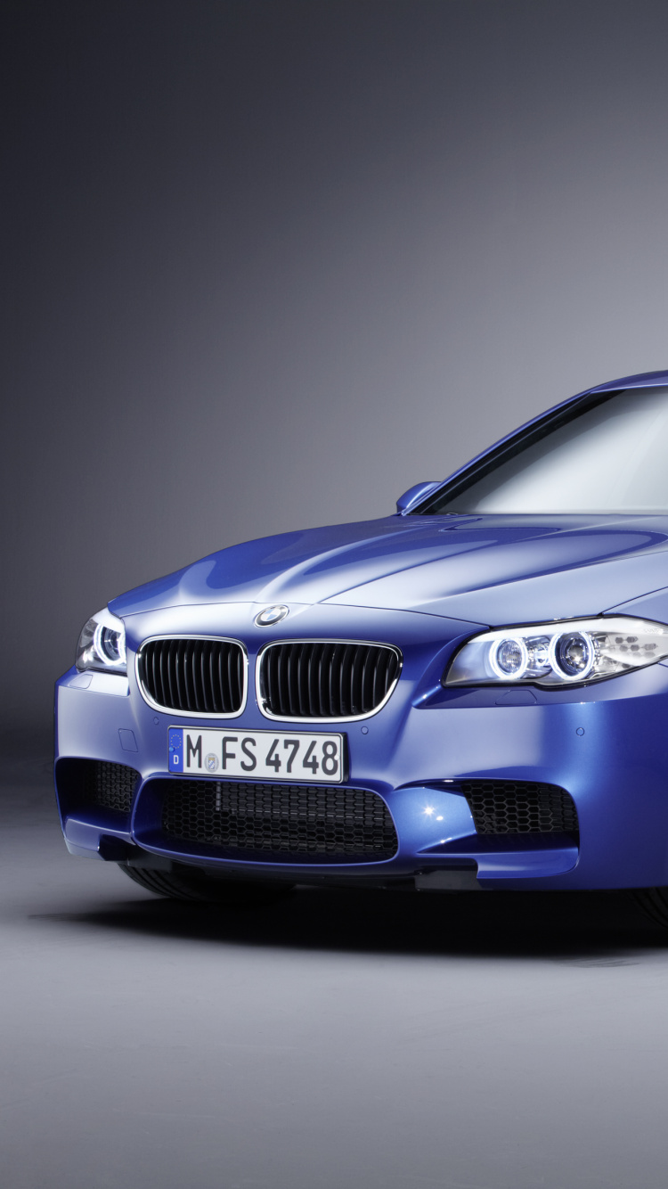 Обои БМВ М5 2013, bmw, авто, BMW 5 серии Ф10, спорткар в разрешении 750x1334