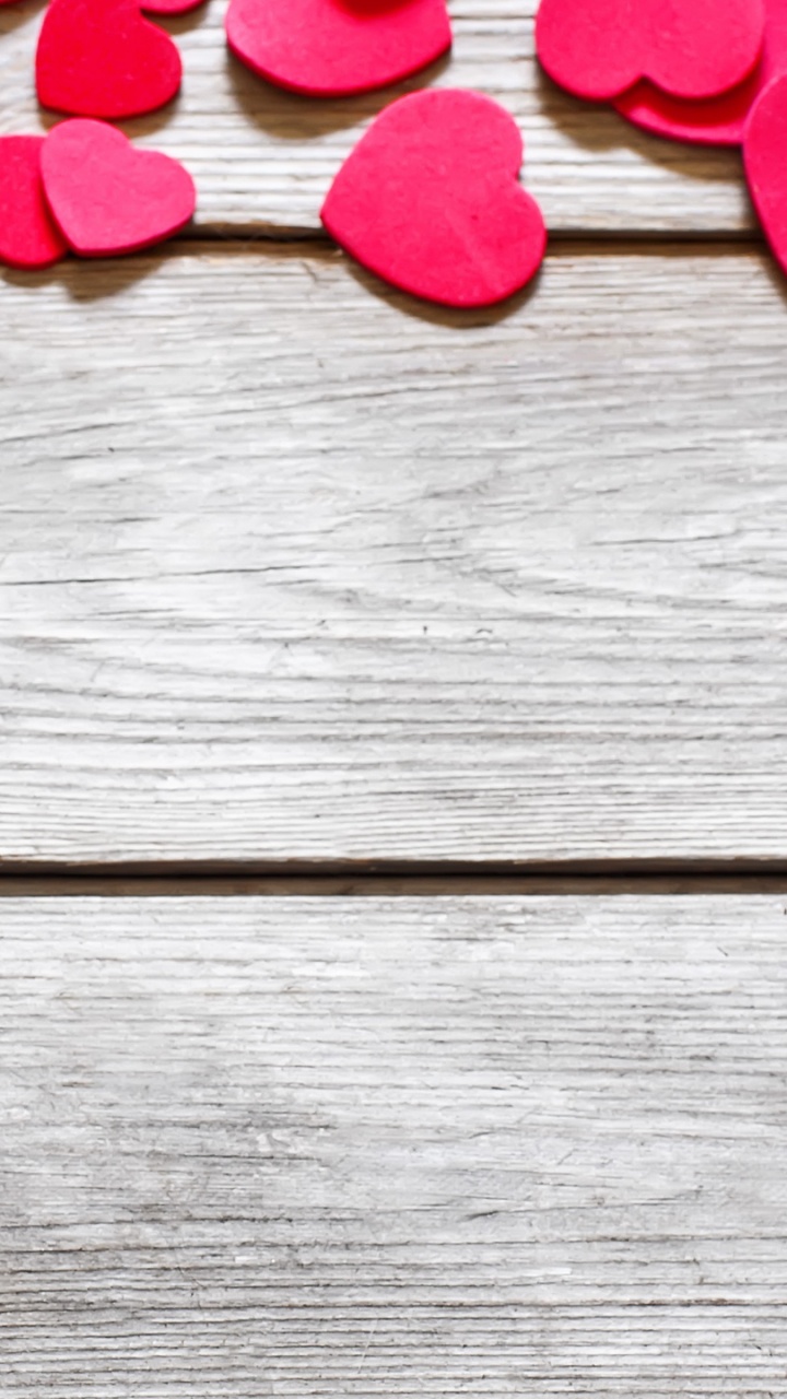 Обои сердце, розовый, лепесток, пурпурный цвет, День Святого Валентина в разрешении 720x1280