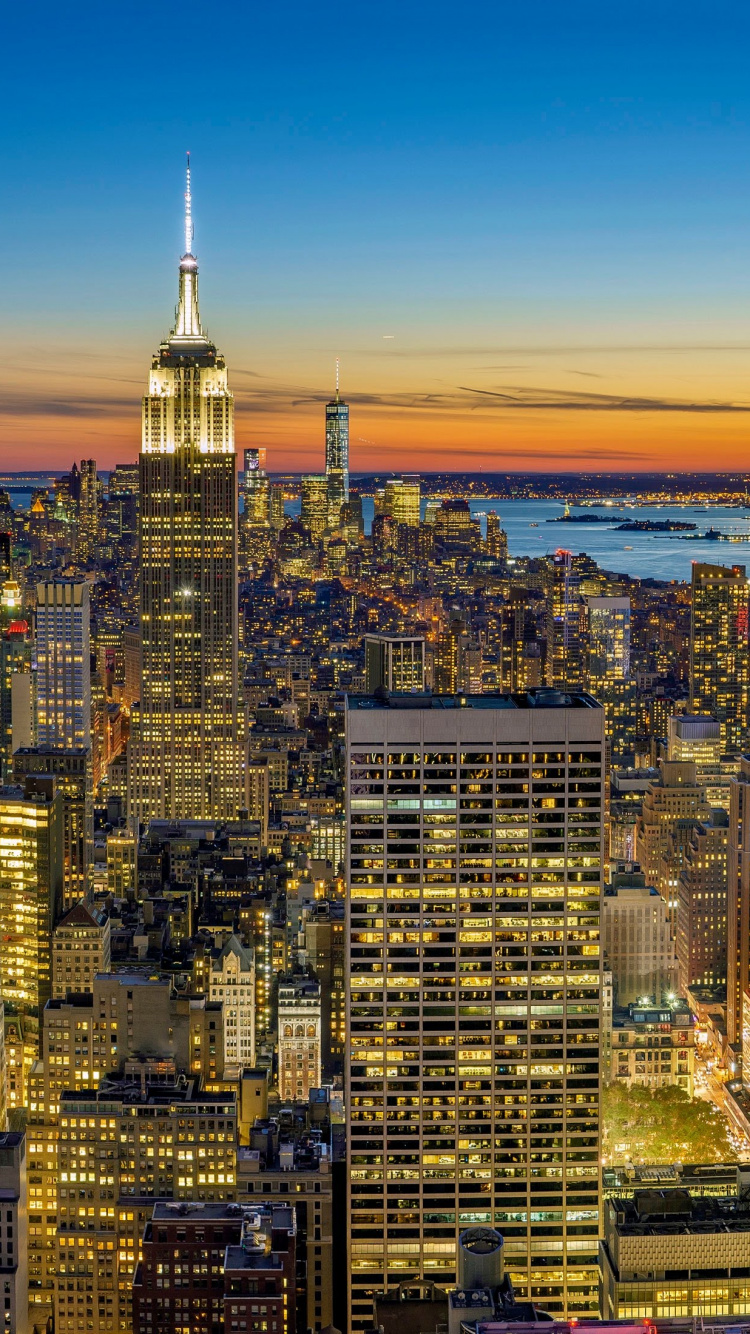 Обои Microsoft Surface, Microsoft Surface Studio, окраина Нью-Йорка, Бруклин, верхний Манхэттен в разрешении 750x1334