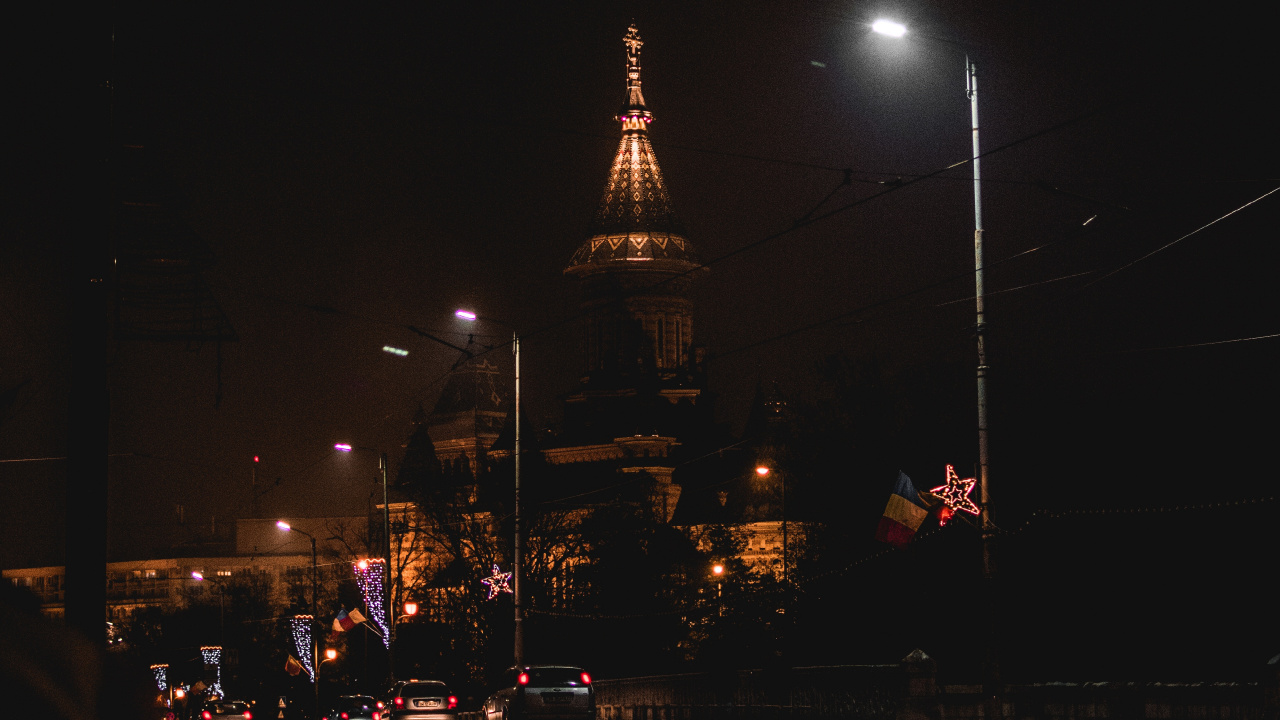Обои ночь, электричество, уличный фонарь, достопримечательность, городской район в разрешении 1280x720