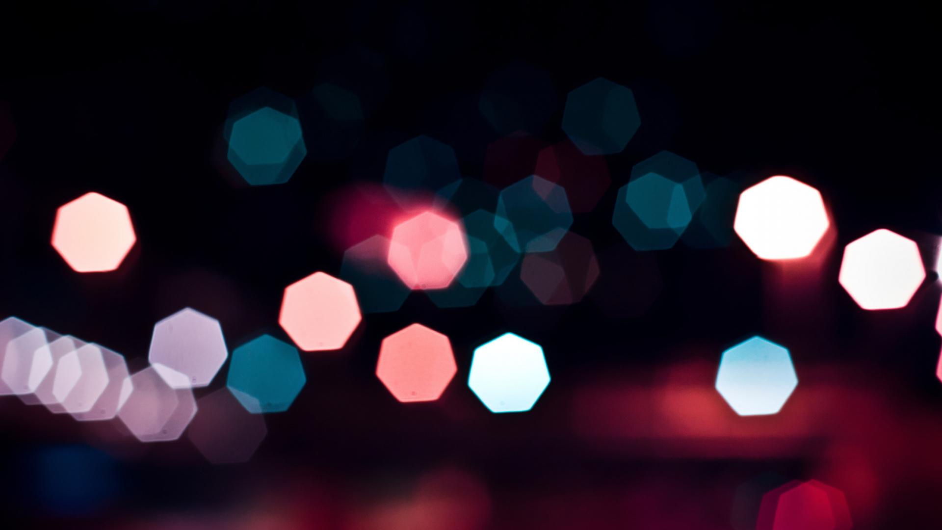 Обои свет, освещение, красный цвет, ночь, небо в разрешении 1920x1080