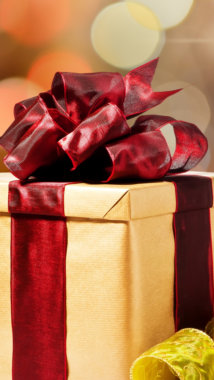 Обои Рождественский день, Рождественские украшения, рождественский орнамент, настоящее время, подарочная упаковка в разрешении 720x1280
