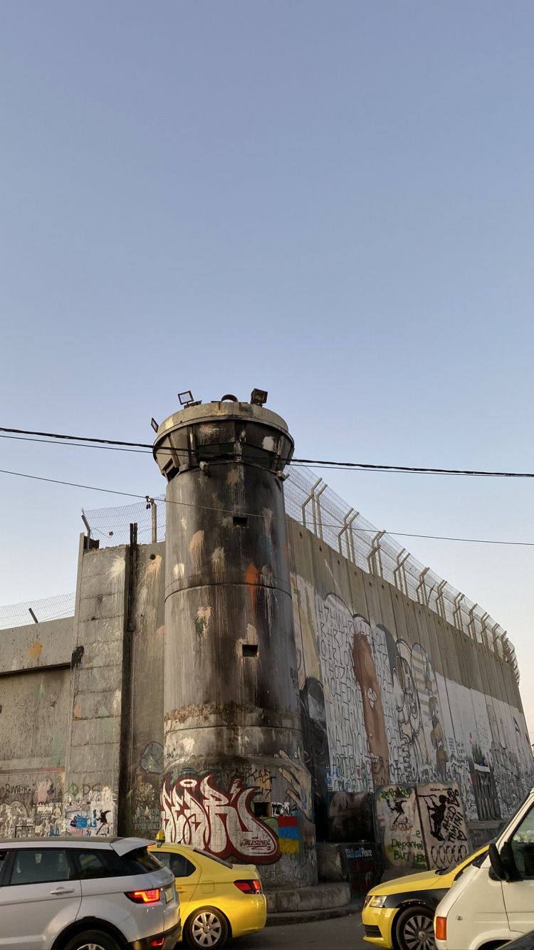 Обои Король, колесо, шина, автомобильный стояночный свет, Литые диски в разрешении 750x1334