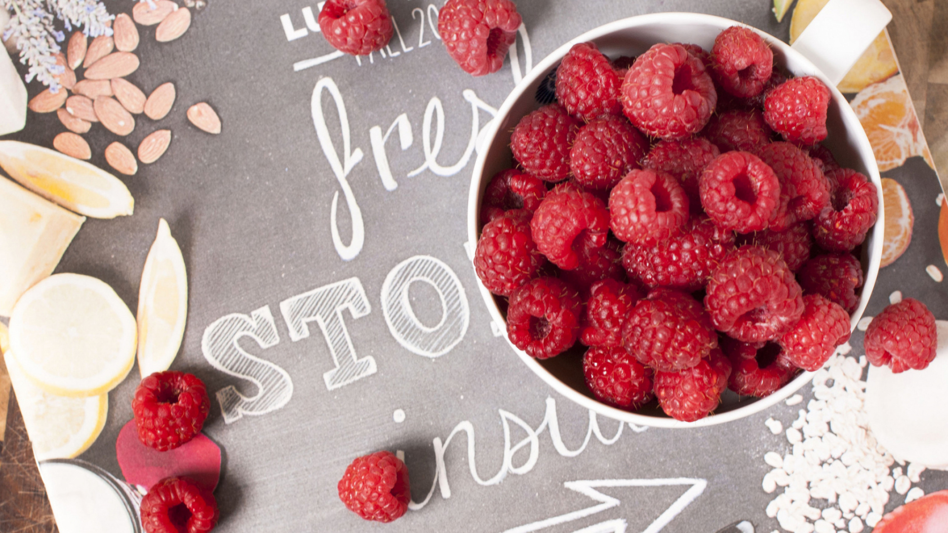 Обои сладость, ягоды, фрукты, Красная малина, пища в разрешении 1920x1080