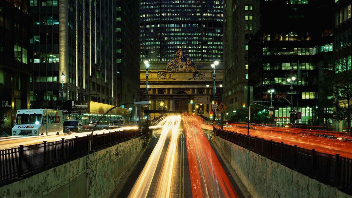 Обои ночь, метрополия, городской район, город, городской пейзаж в разрешении 1366x768