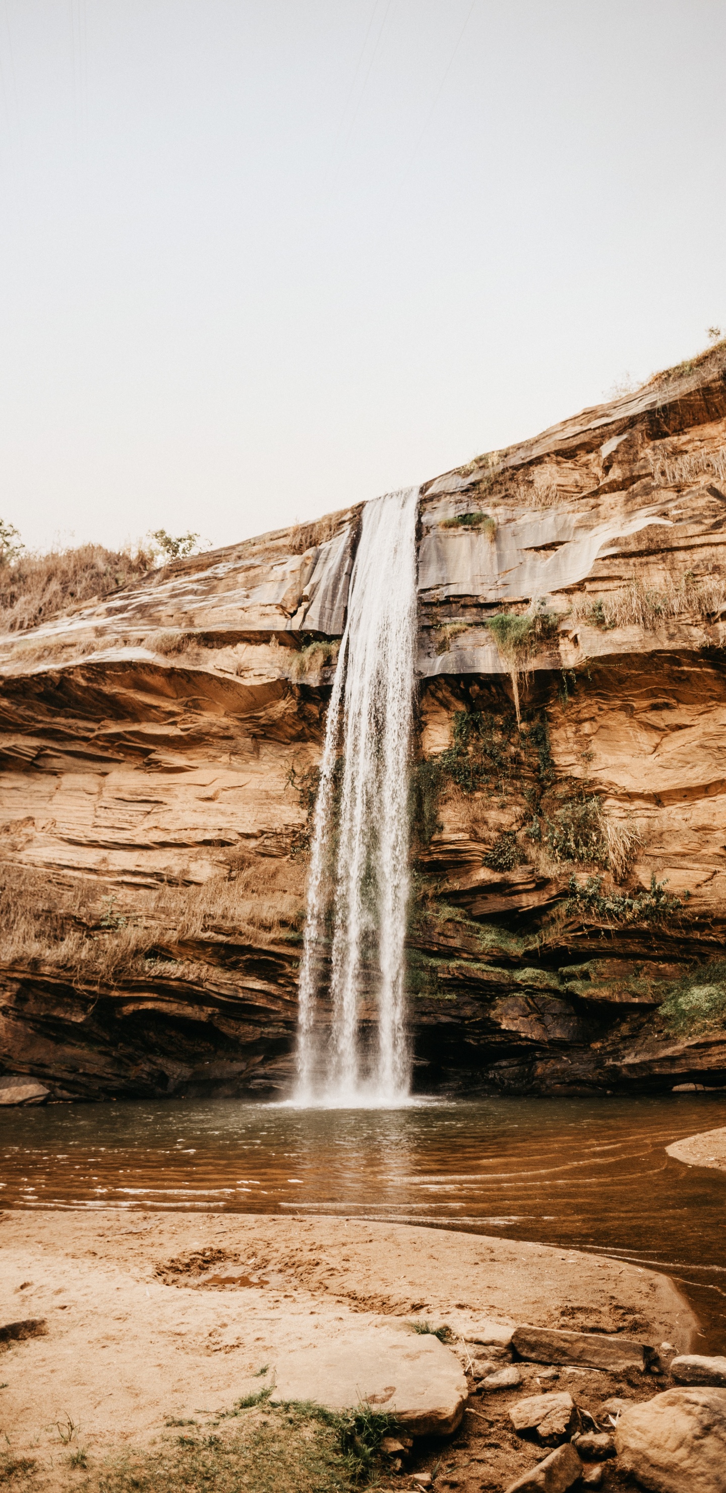 Обои вода, водопад, природа, гидроресурсы, природный ландшафт в разрешении 1440x2960