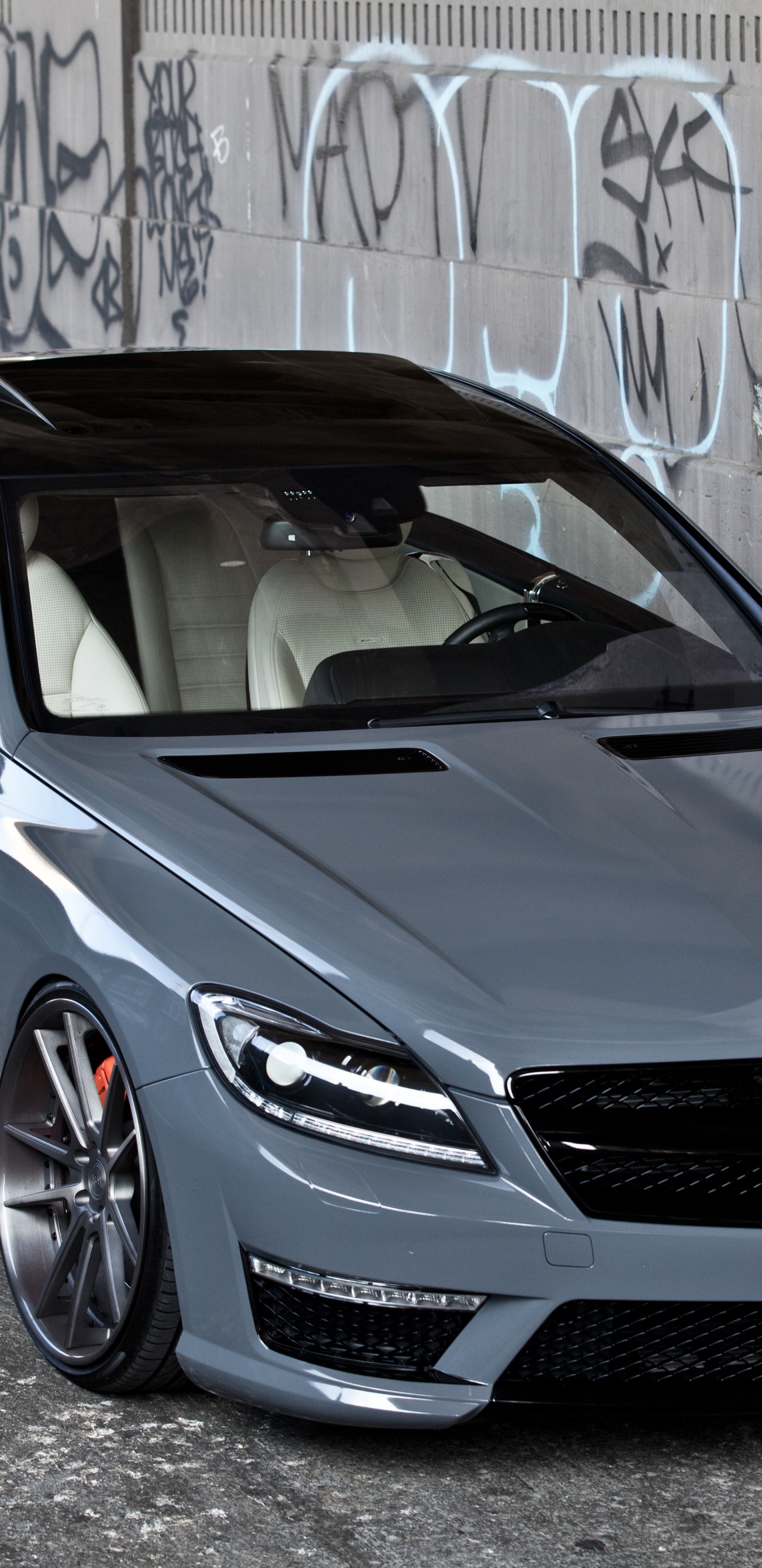 Обои черный, авто, шина, Mercedes-Benz CL-Class, mercedes benz c class в разрешении 1440x2960