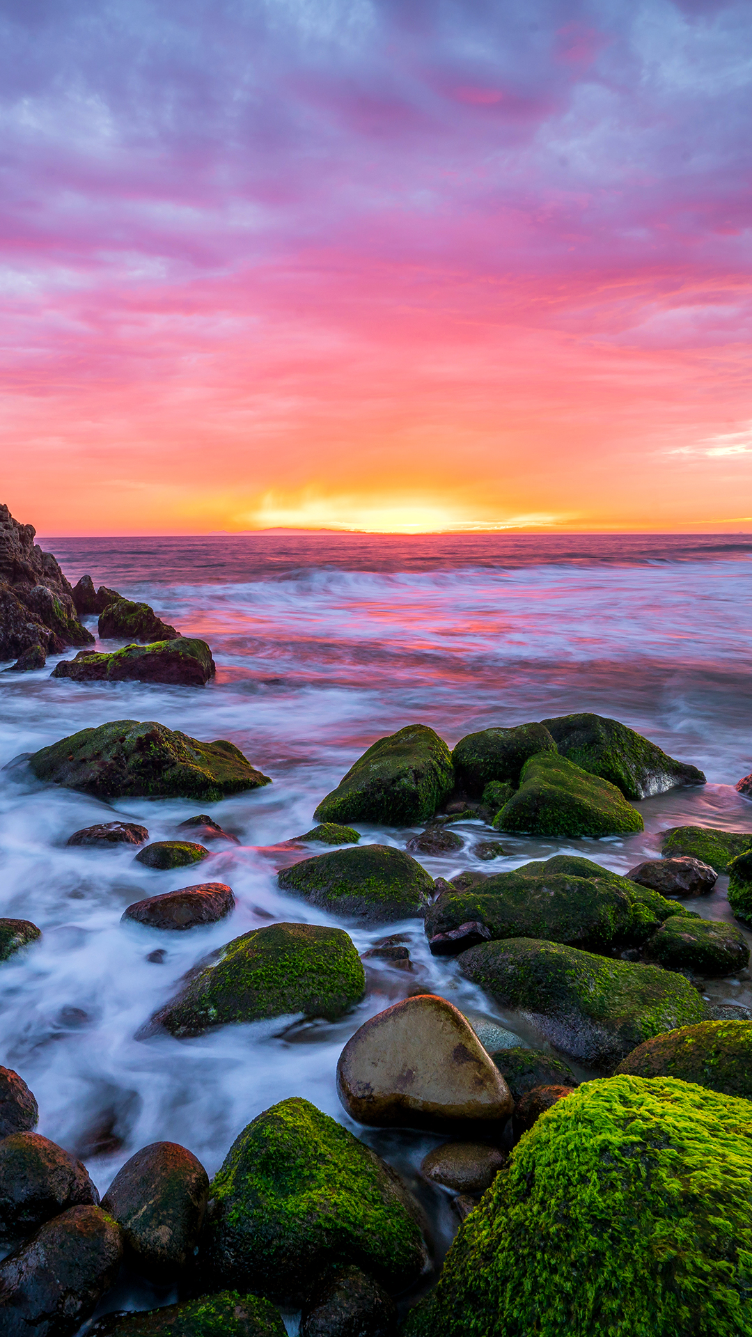 Обои природа, вода, облако, гидроресурсы, свет в разрешении 1080x1920