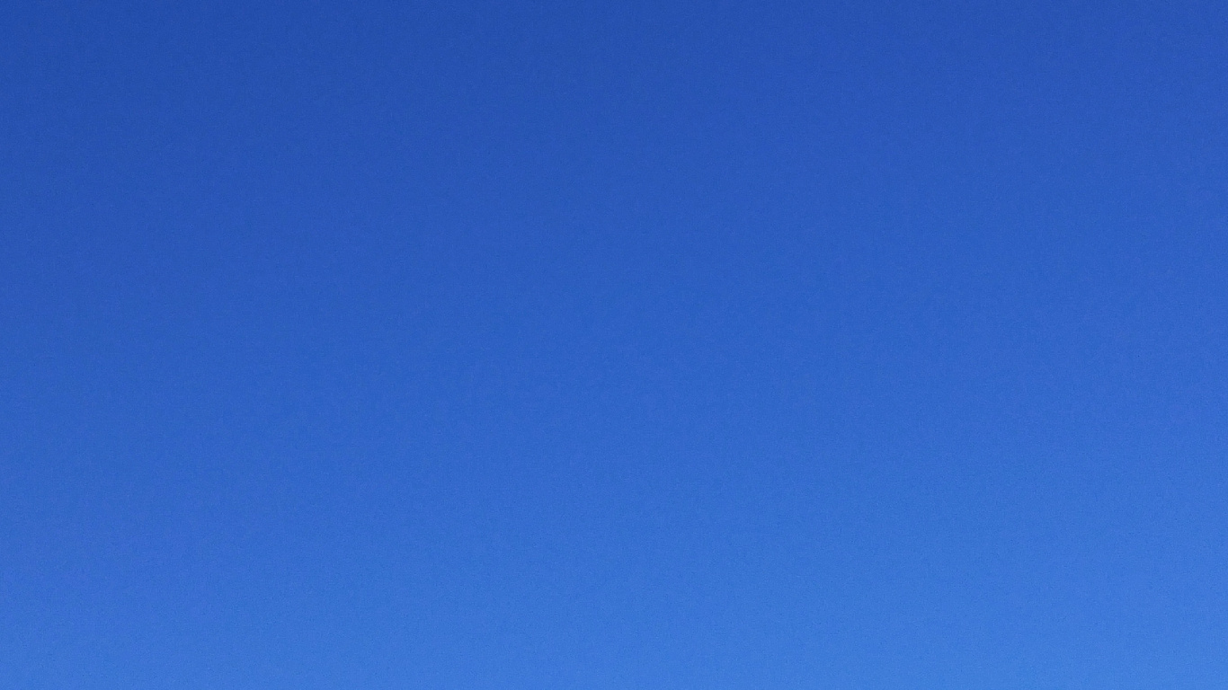 Обои город голубое небо, город, городской пейзаж, синий, прямоугольник в разрешении 1366x768