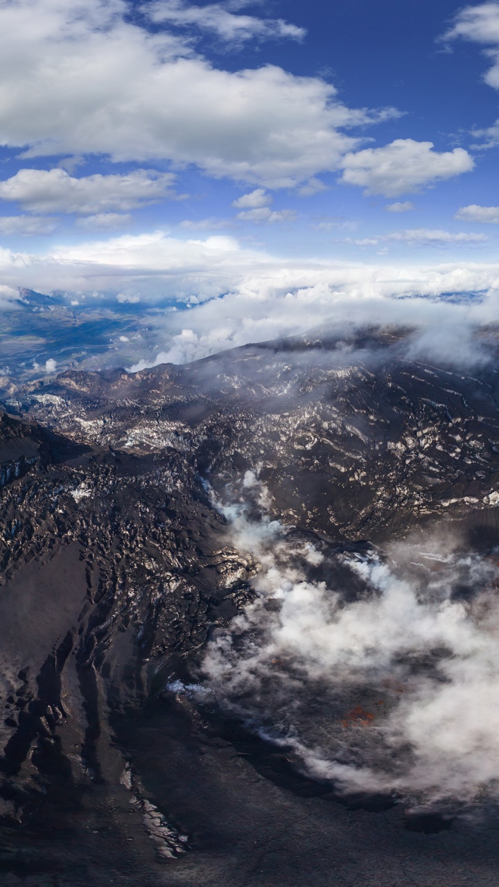 Обои вулкан, горный хребет, гора, горный рельеф, облако в разрешении 720x1280