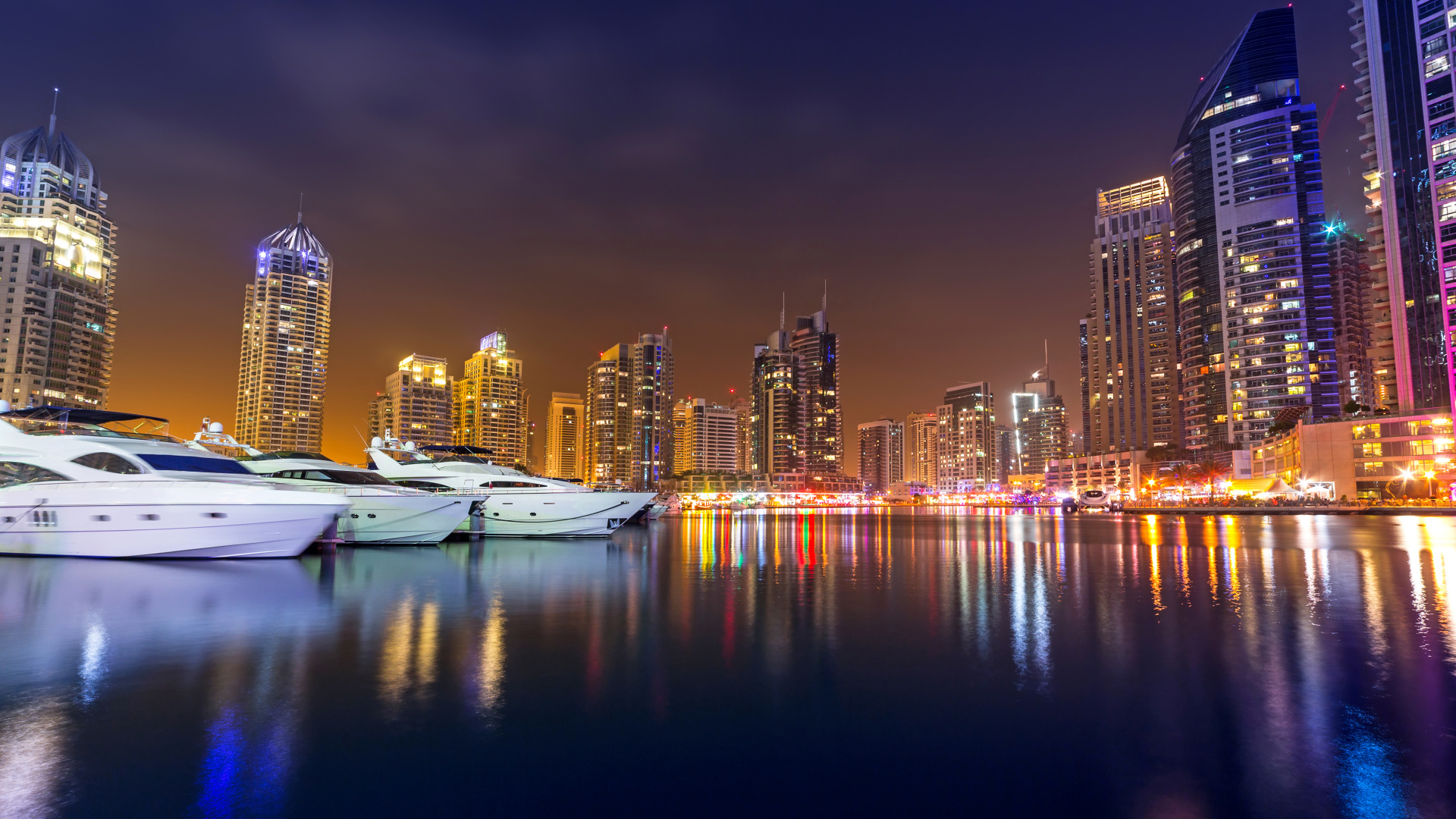 Обои канун Нового года, Новый год, городской пейзаж, город, линия горизонта в разрешении 1920x1080