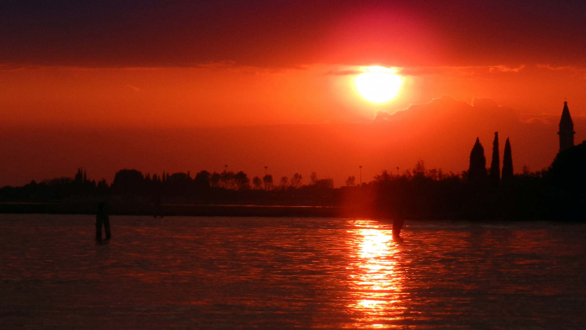 Обои послесвечение, вода, атмосфера, гидроресурсы, Янтарь в разрешении 1920x1080
