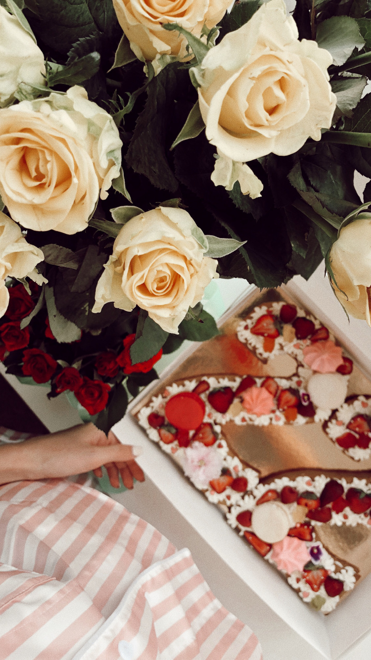 Обои цветочный букет, цветочный дизайн, искусственный цветок, Роза, срезанные цветы в разрешении 750x1334