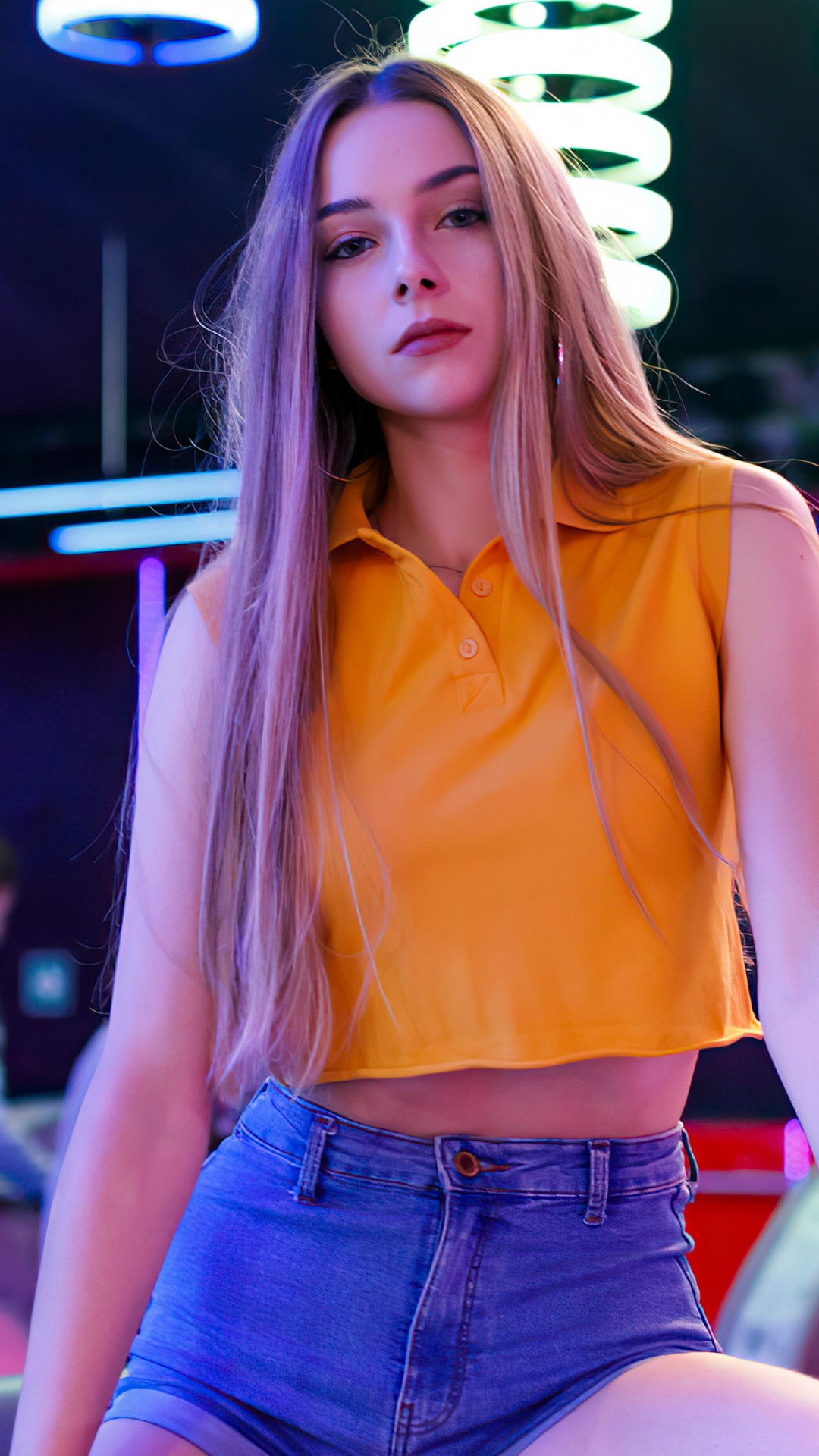 Обои все хотят, чтобы ты сдвинул k3y remix, музыкальное видео, дилеры кошек, Guz Zanotto, пурпур в разрешении 1080x1920