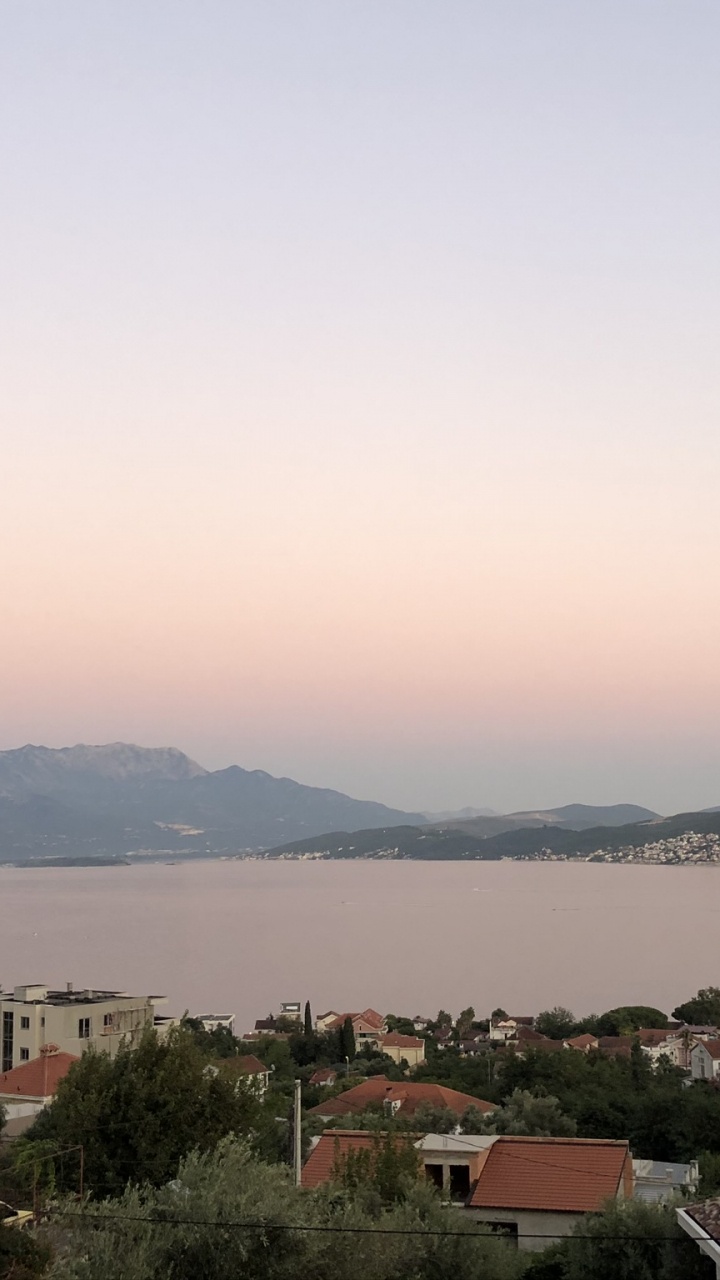 Обои горный рельеф, гидроресурсы, нагорье, холм, пейзаж в разрешении 720x1280