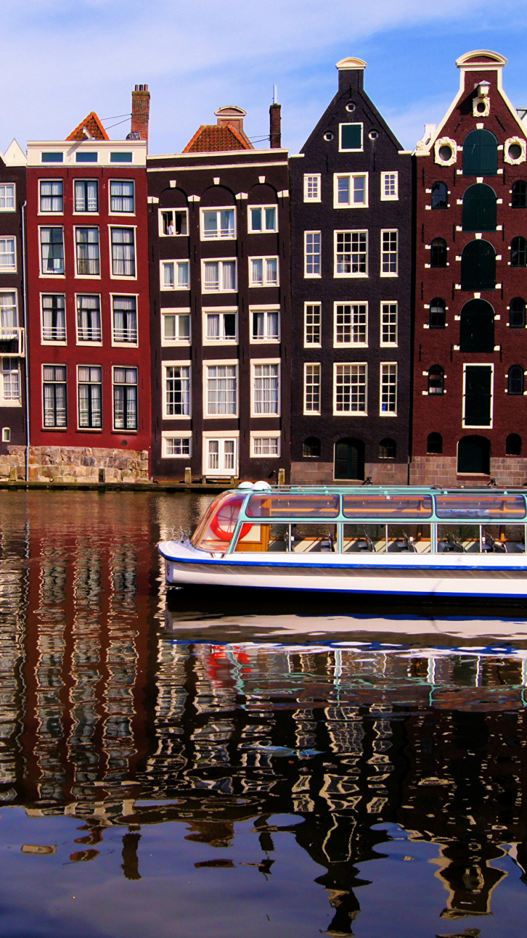 Обои Каналы Амстердама, канал, отражение, перевозка воды, водный путь в разрешении 750x1334