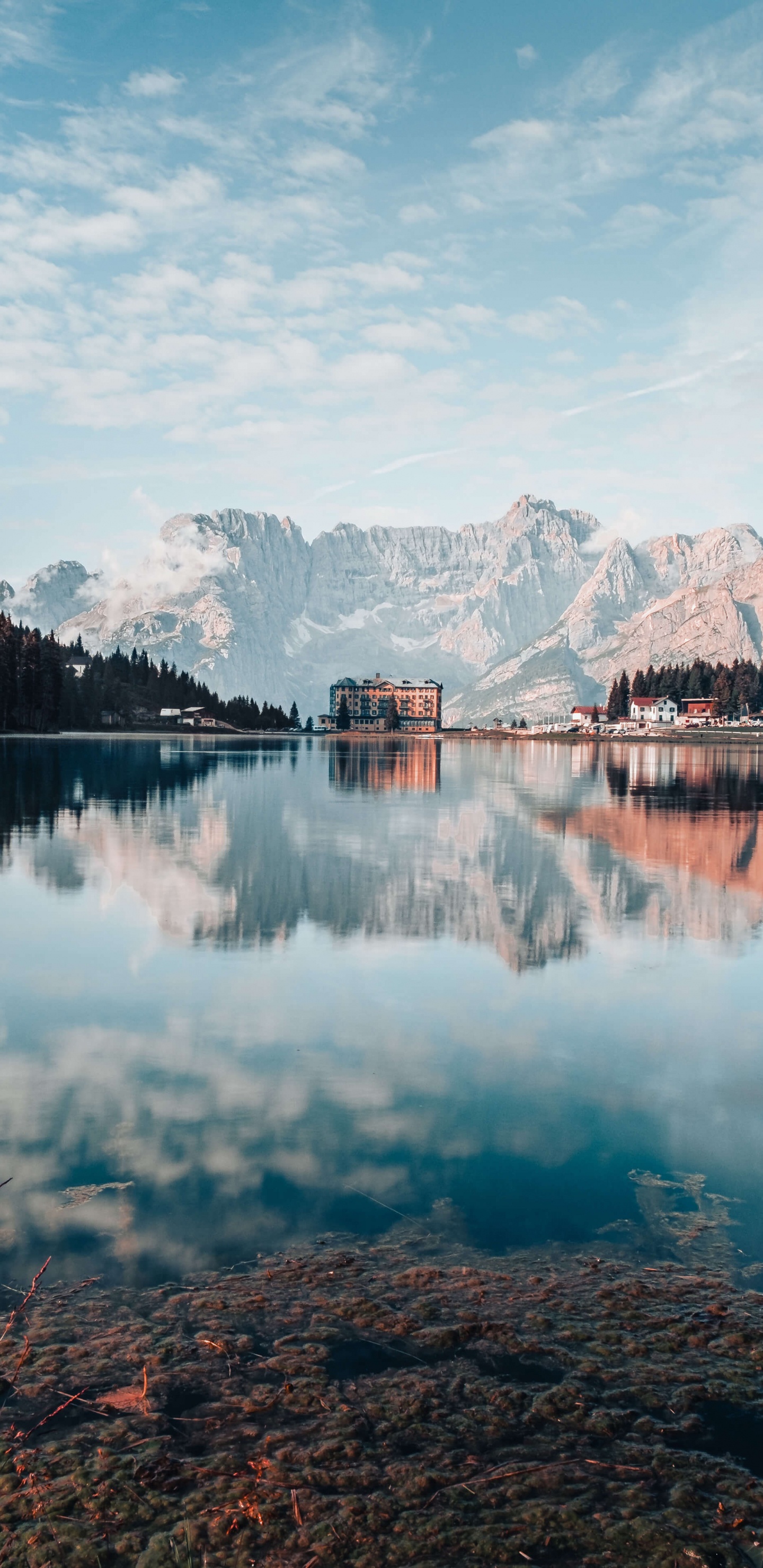 Обои отражение, пейзаж, арт, облако, вода в разрешении 1440x2960